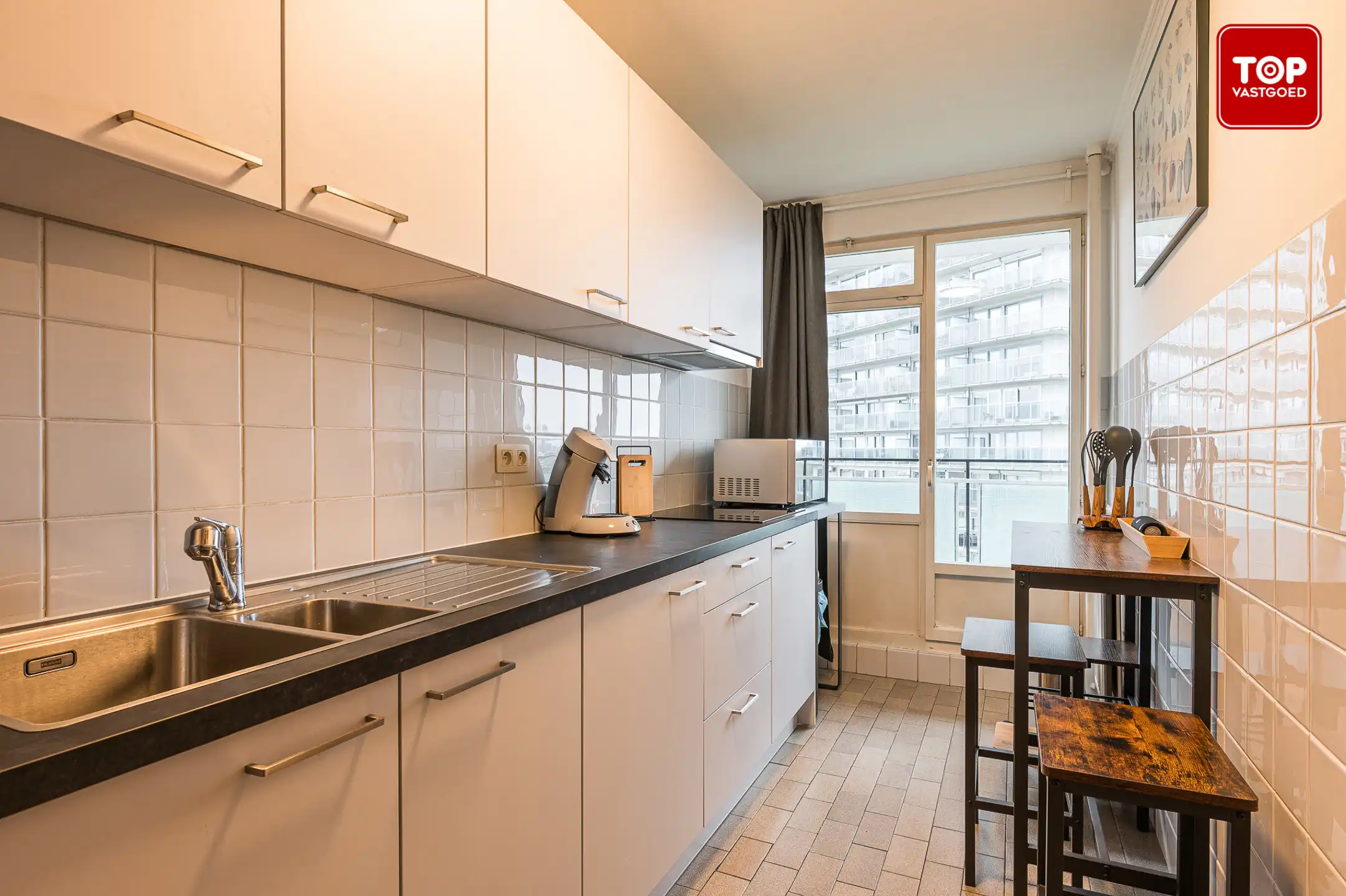 Instapklaar appartement met mooie vergezichten. foto 9