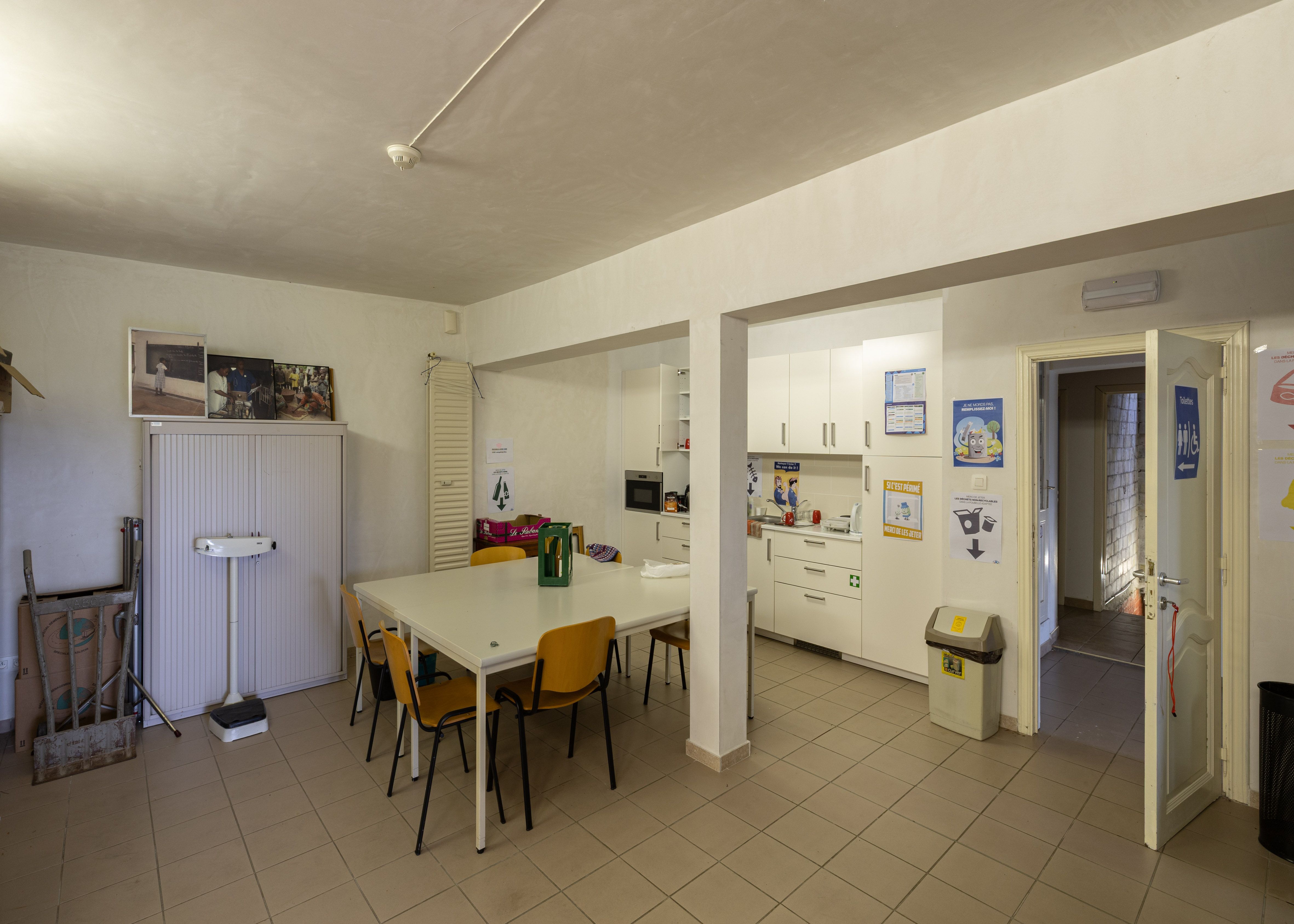 Loods + 5 vergunde woningen foto 10