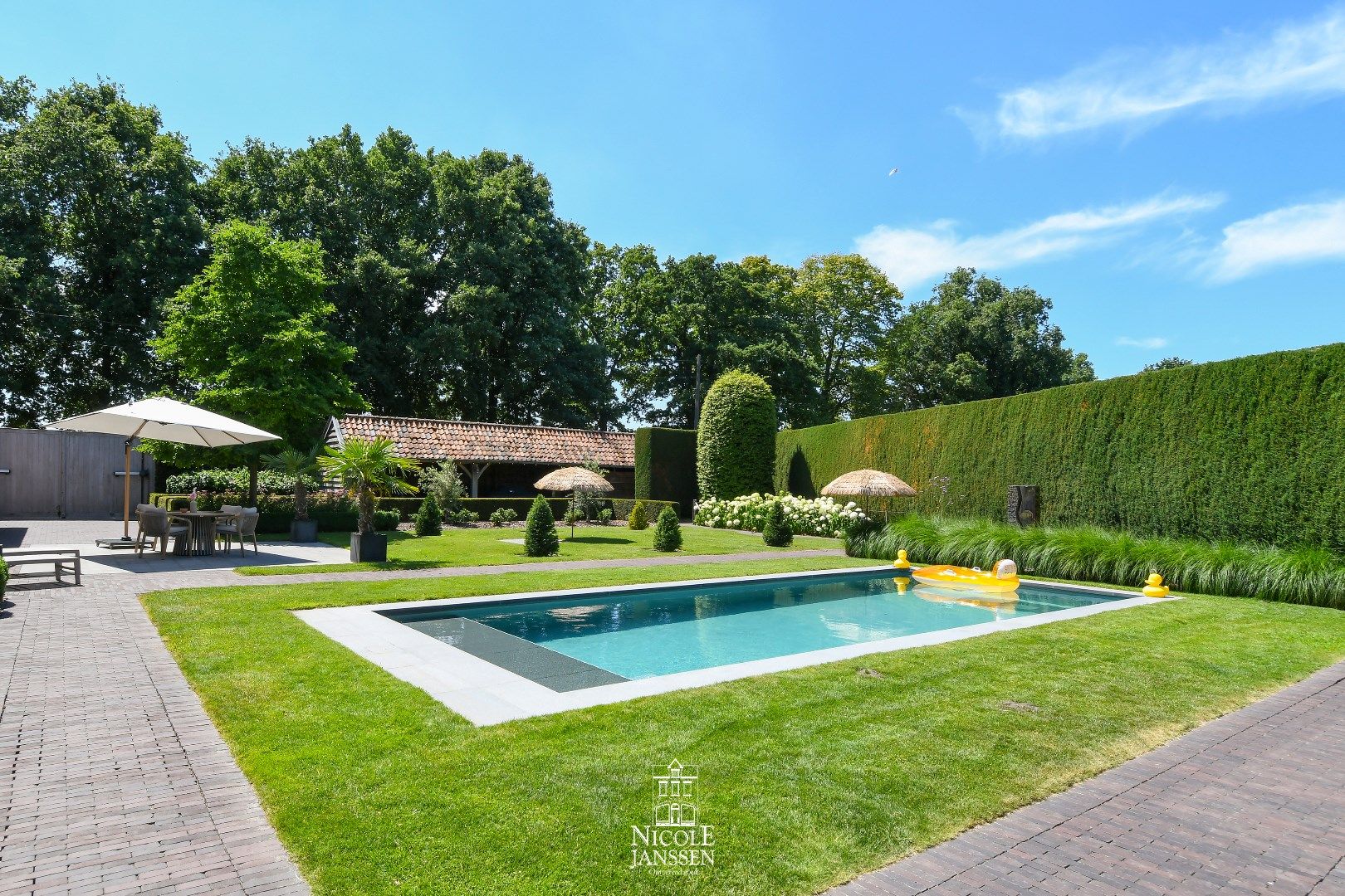 Gerenoveerde hoevewoning foto 19