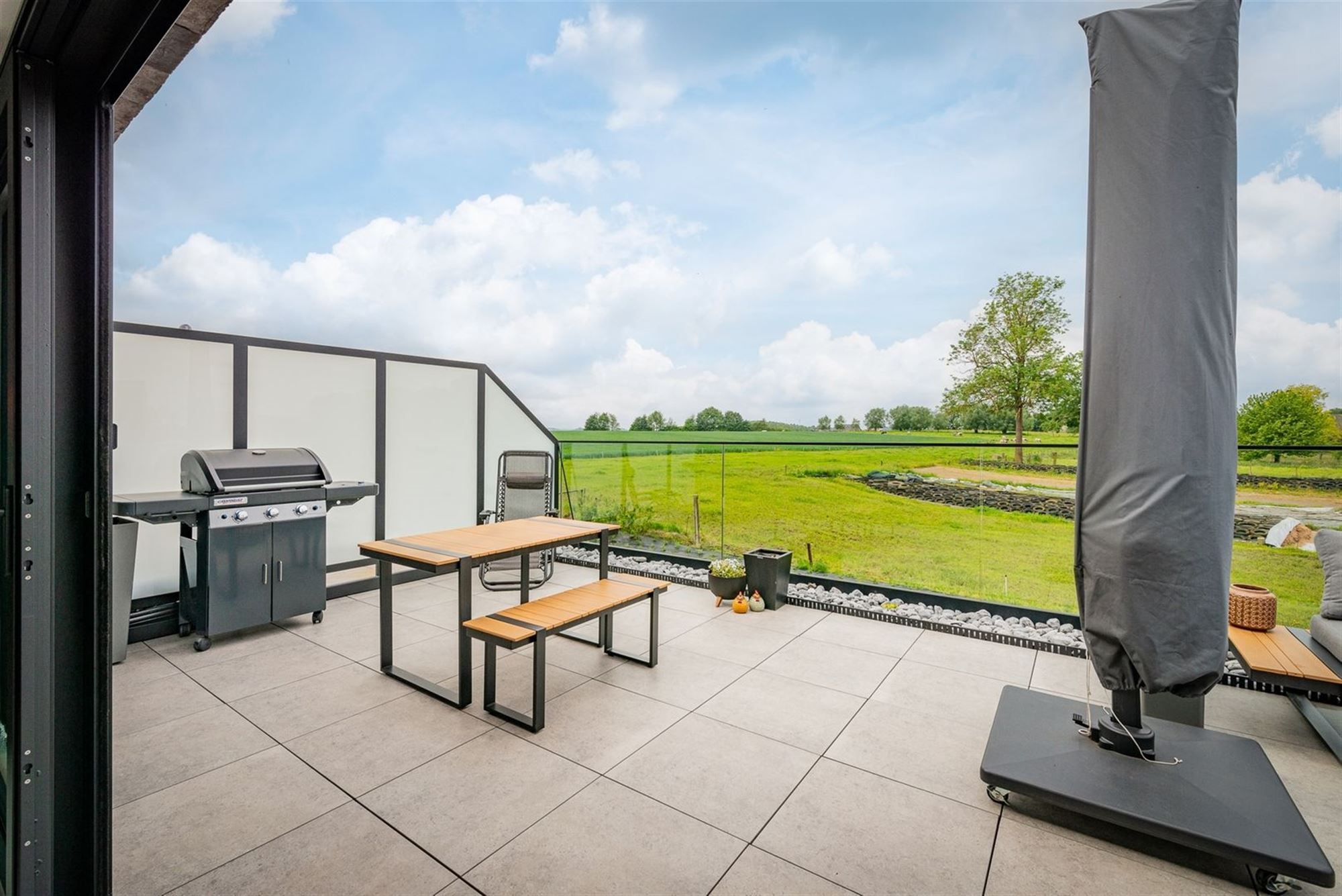 Nieuwbouwappartement met 2 slaapkamers! foto 5