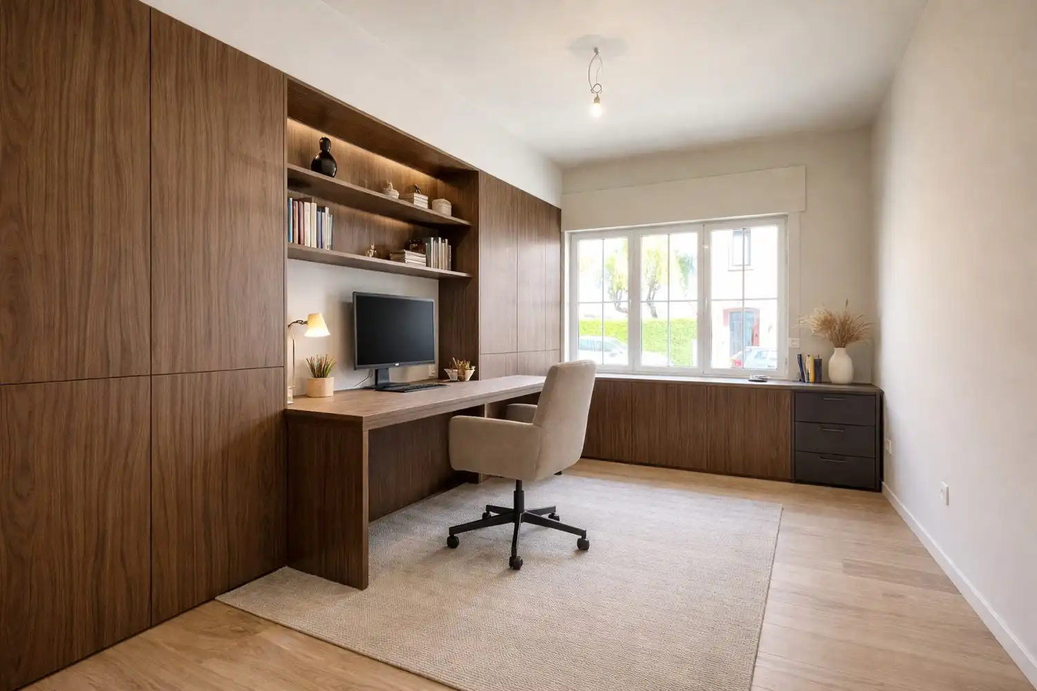 Smaakvol gerenoveerde woning met stadstuin foto 9