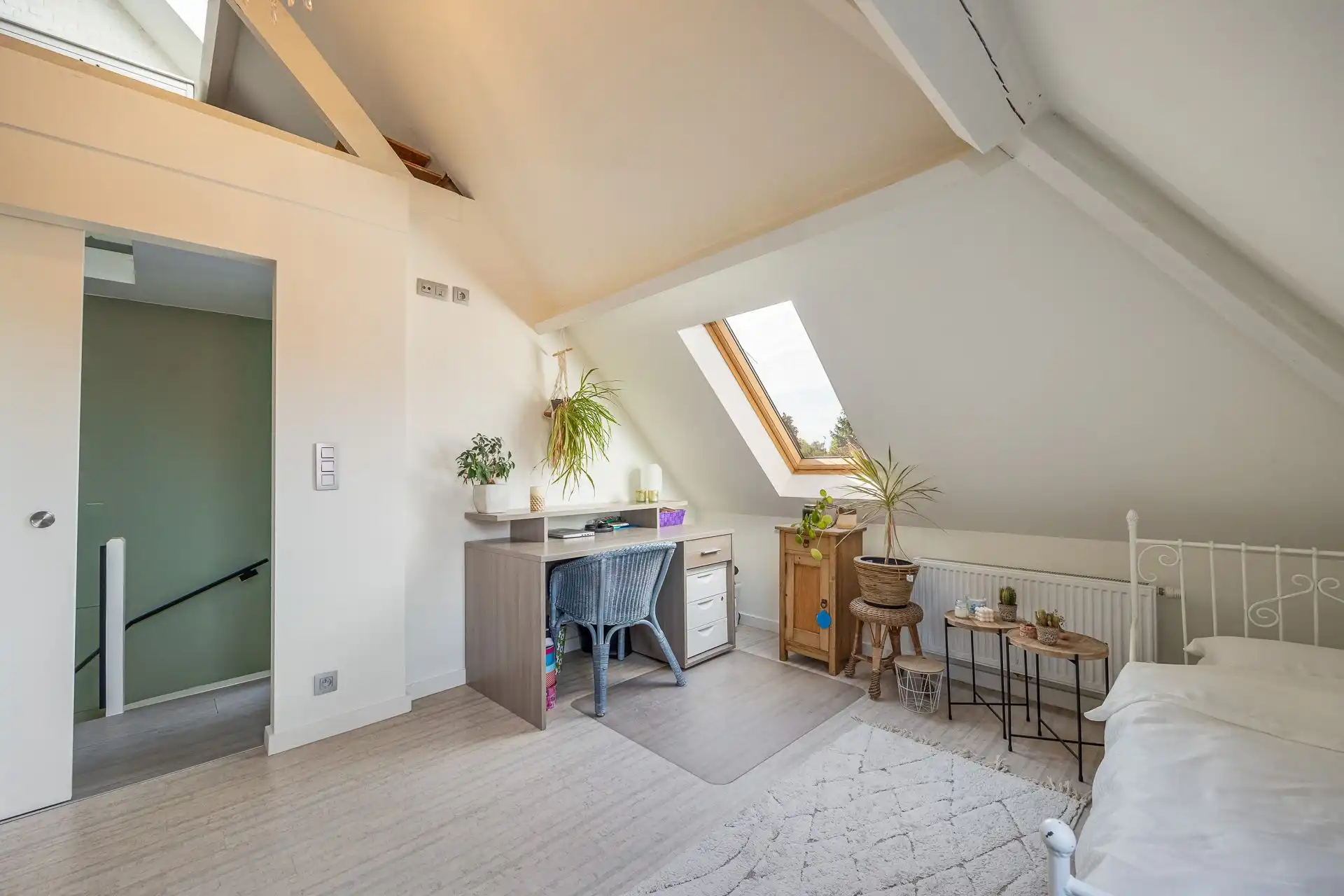 Volledig gerenoveerde gezinswoning met 5 slpks te Kontich foto 20