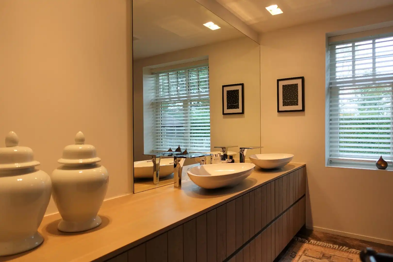 Prachtige karaktervolle villa op groot perceel nabij invalswegen foto 13