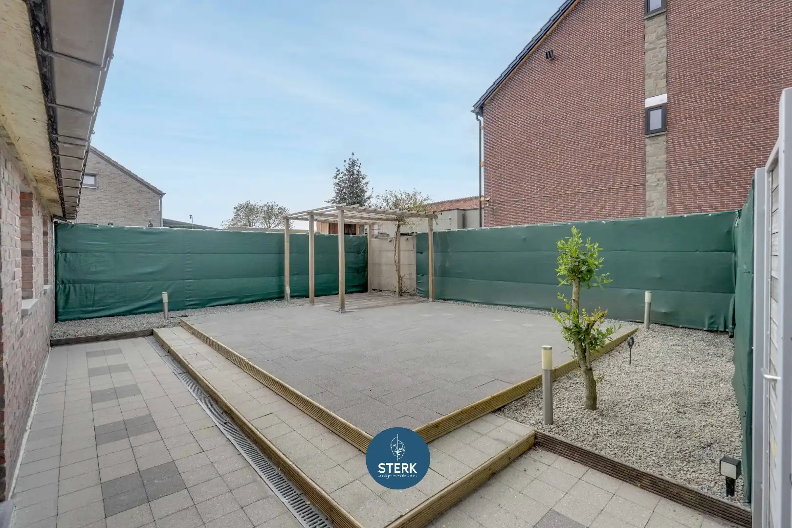 GEZINSWONING MET EEN BEWOONBARE OPP. VAN 206 M² NABIJ CENTRUM LANAKEN !  foto 23