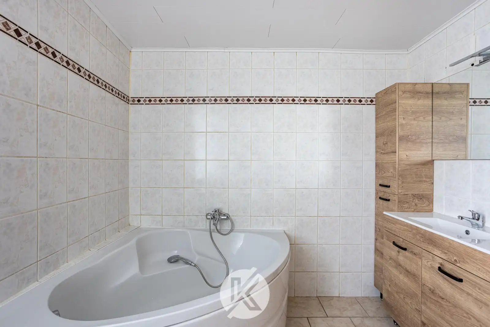 Charmante duplex met drie slaapkamers foto 13