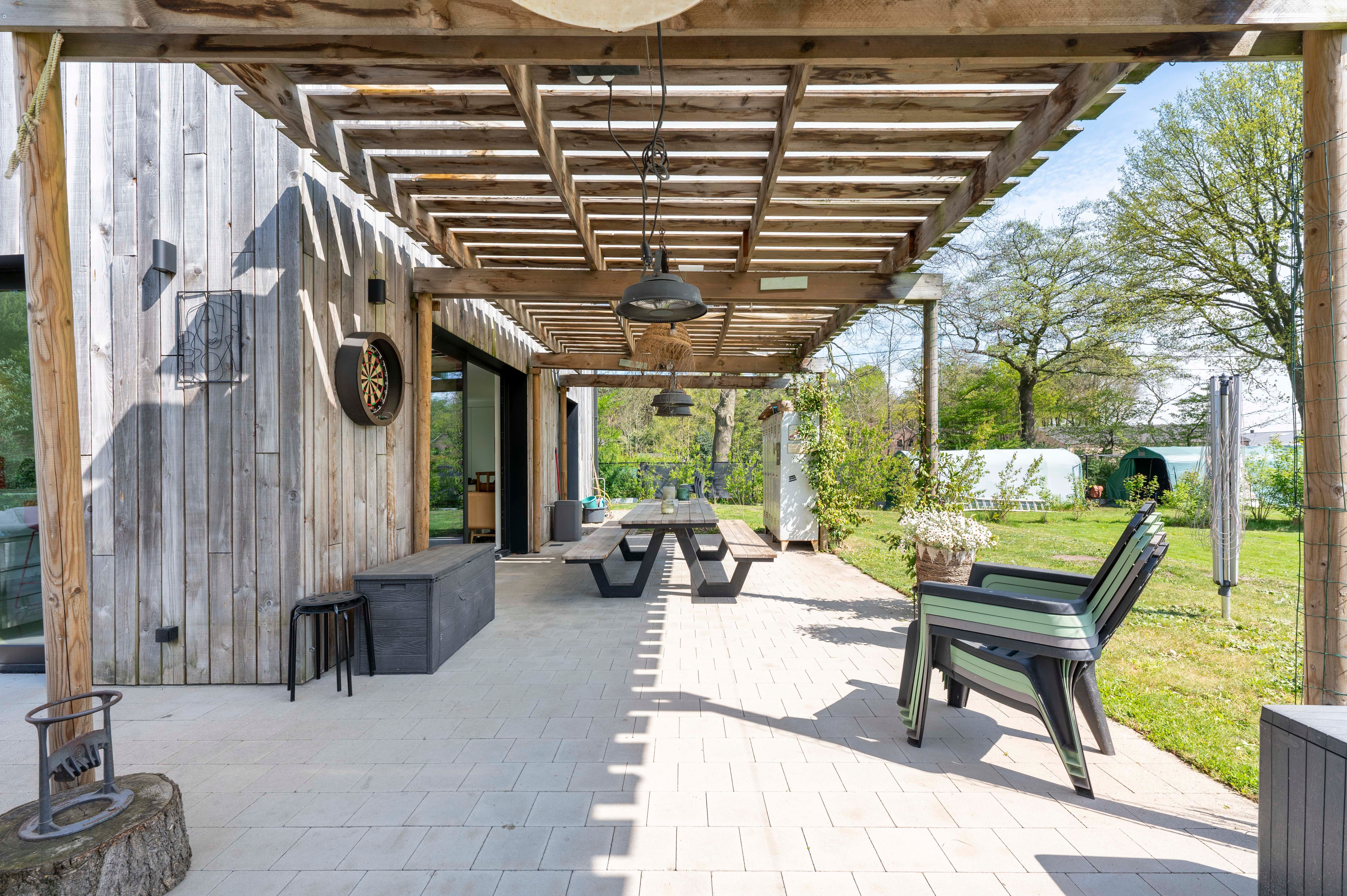 Recente woning in landelijke omgeving. foto 11