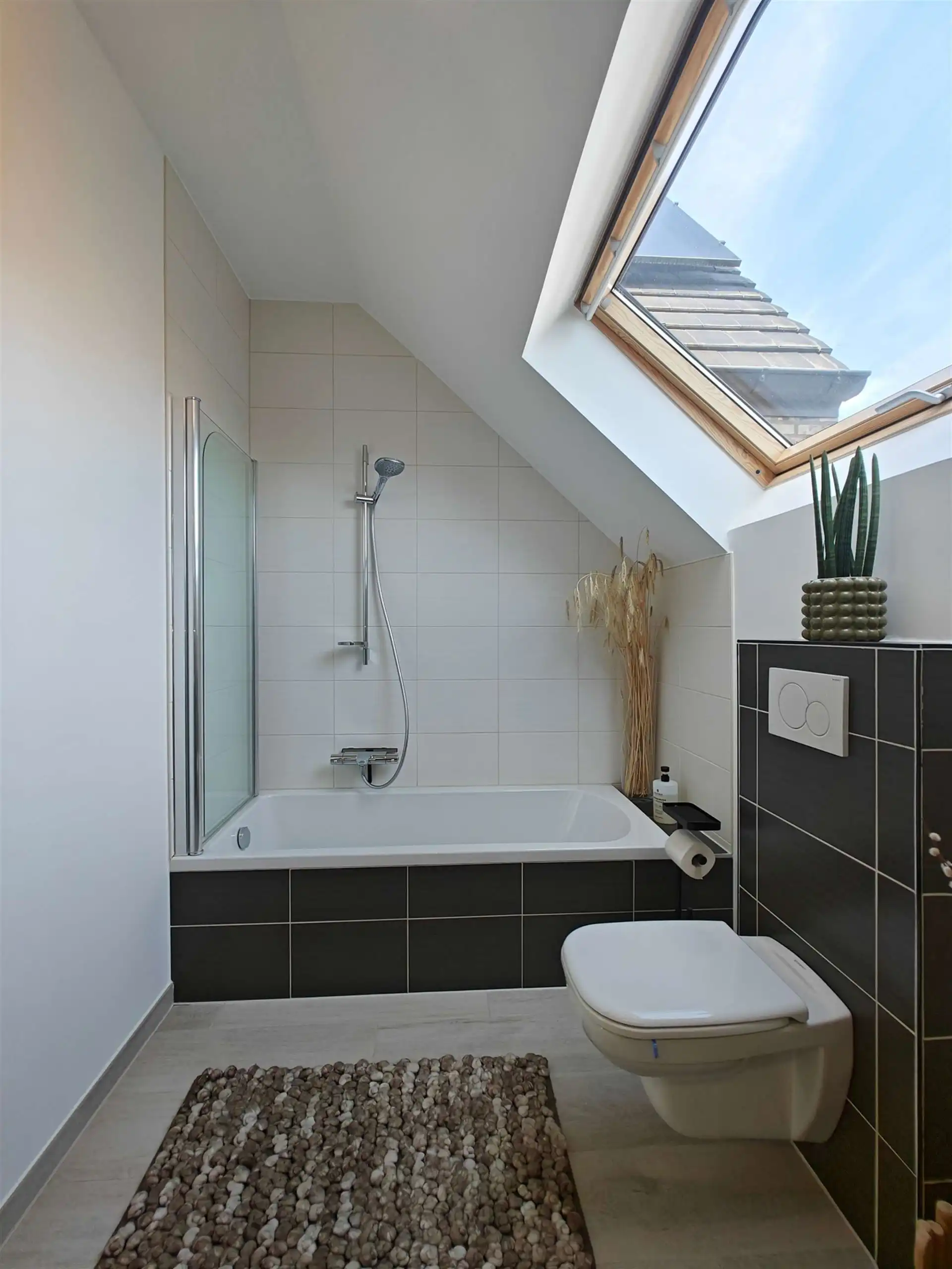 Instapklare, energiezuinige woning voorzien van 3 slaapkamers en een zuidgerichte tuin in residentie De Smeed foto 17