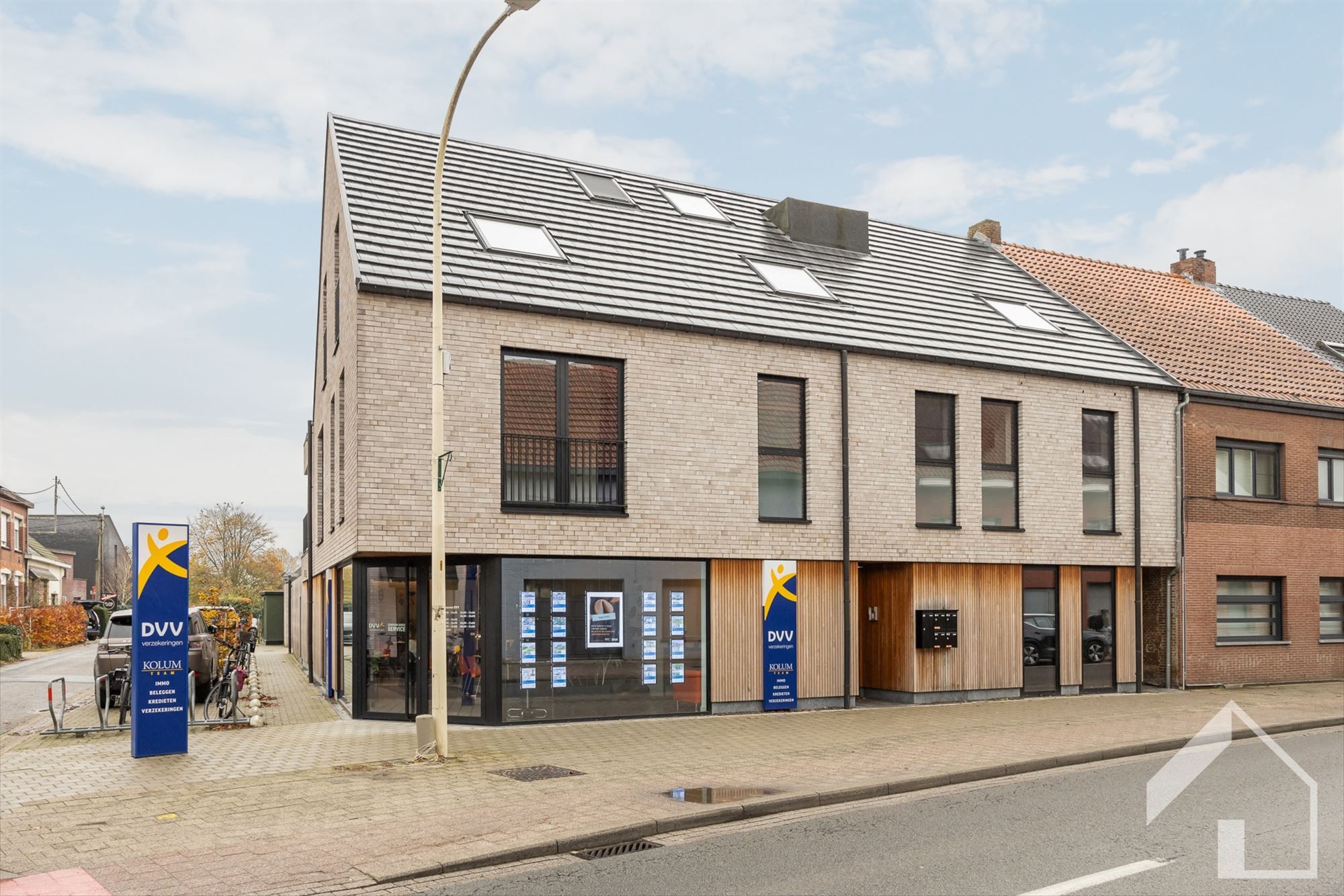 Prachtig en ruim appartement met lift! foto 19