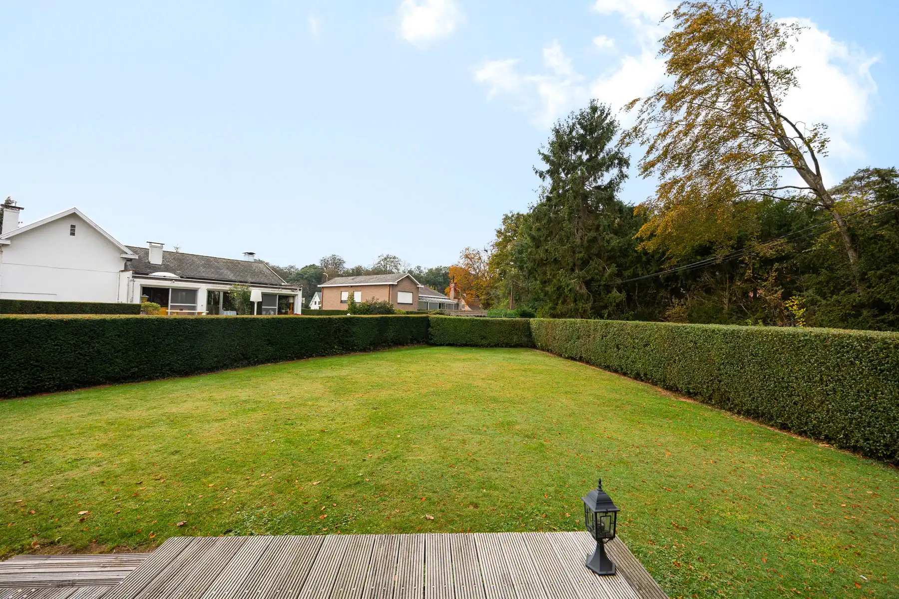 Rustig en groen gelegen statige, instapklare villa foto 38