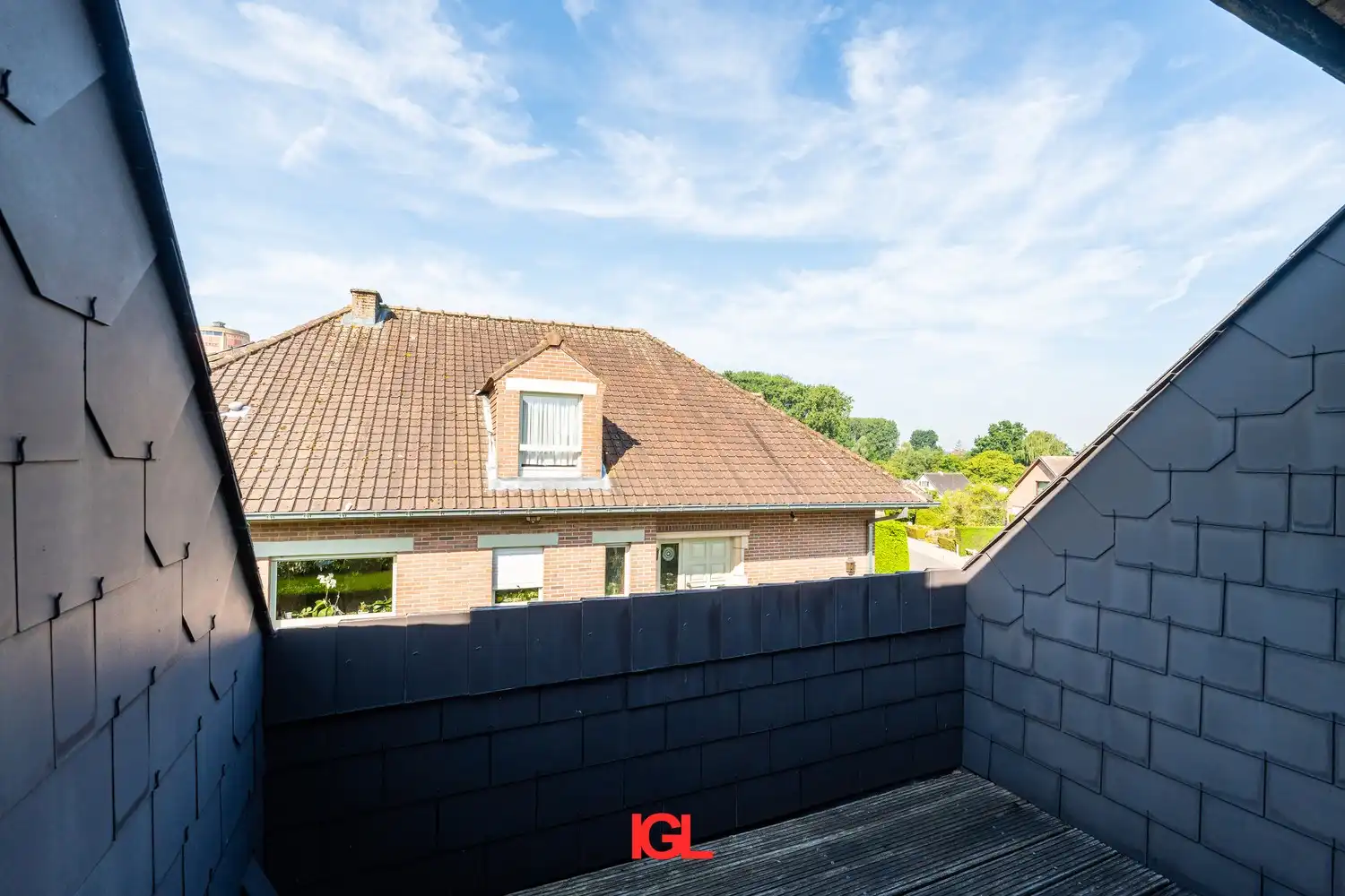Luxueuze villa in residentiële wijk te huur foto 13