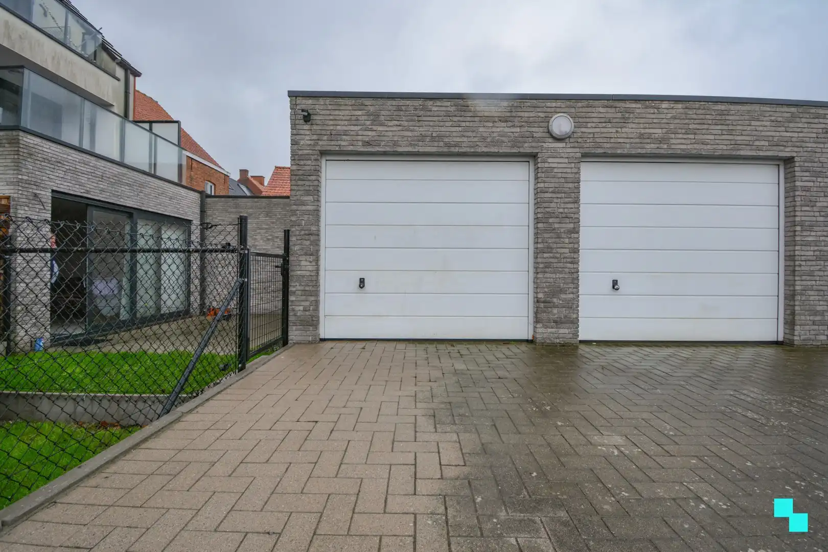 Recent, gelijkvloers appartement met garage te Westrozebeke foto 21