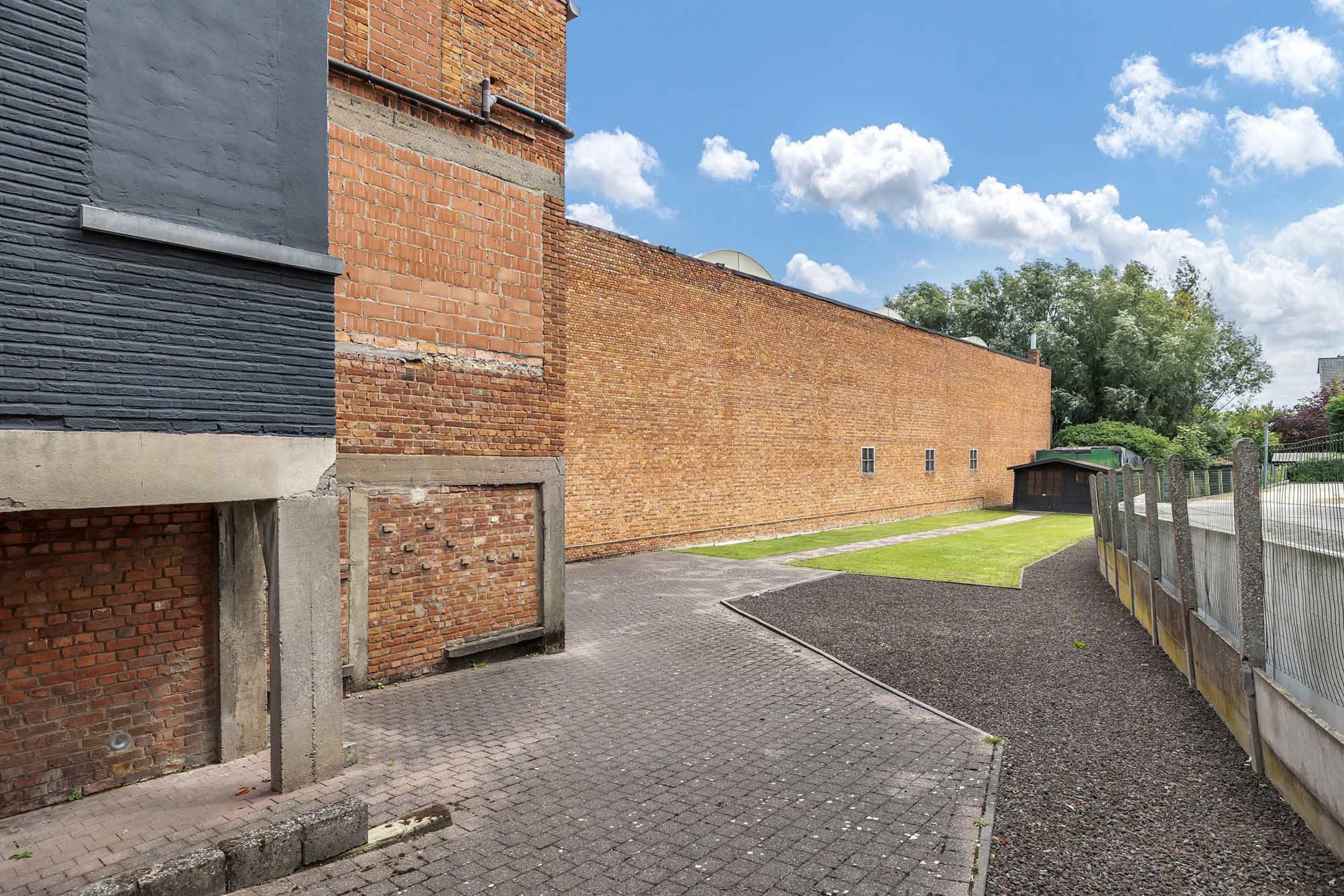 Authentieke woning met handelszaak op toplocatie foto 27
