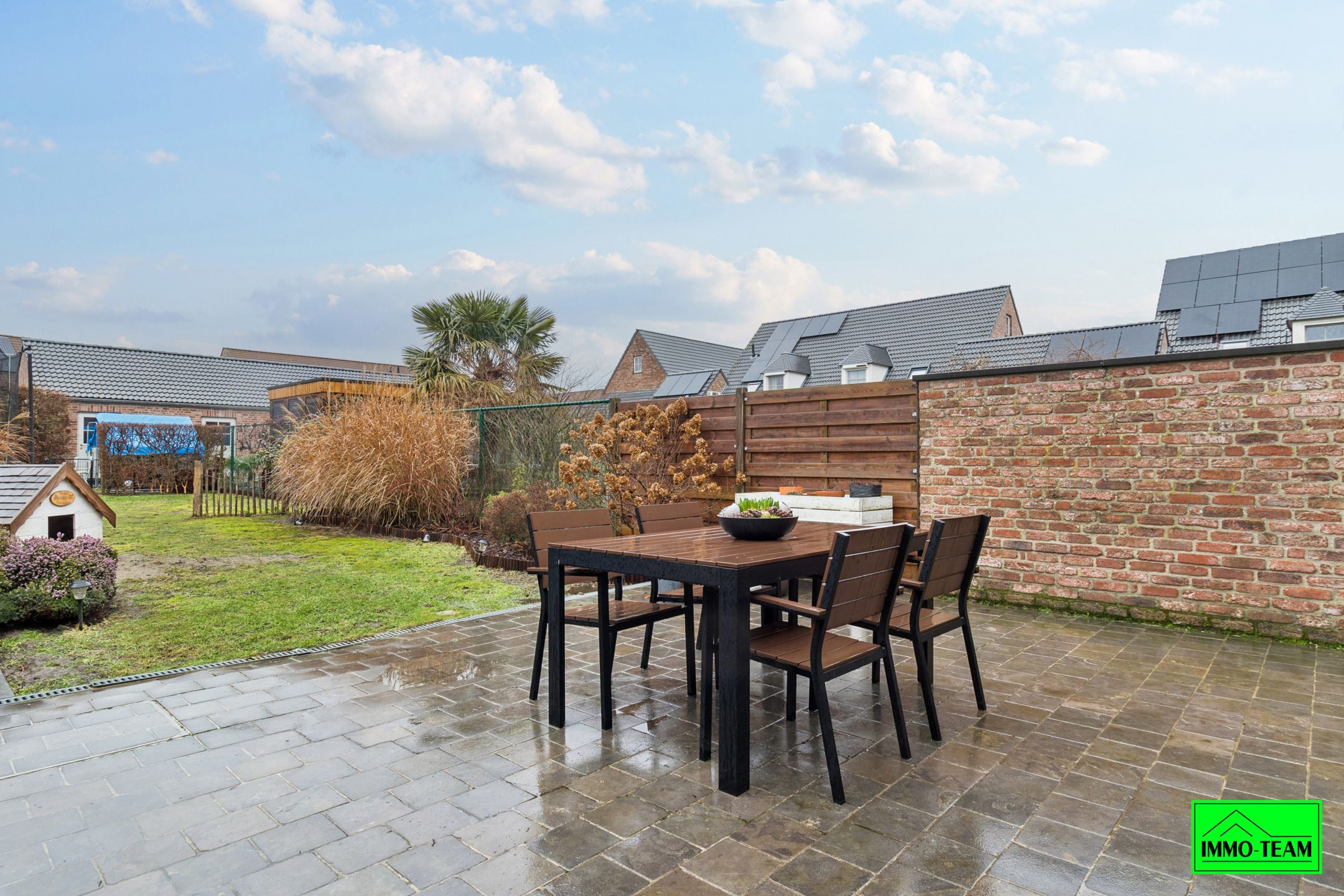 Gezellige  2-gevelwoning met 3 slks, tuin en garage foto 24