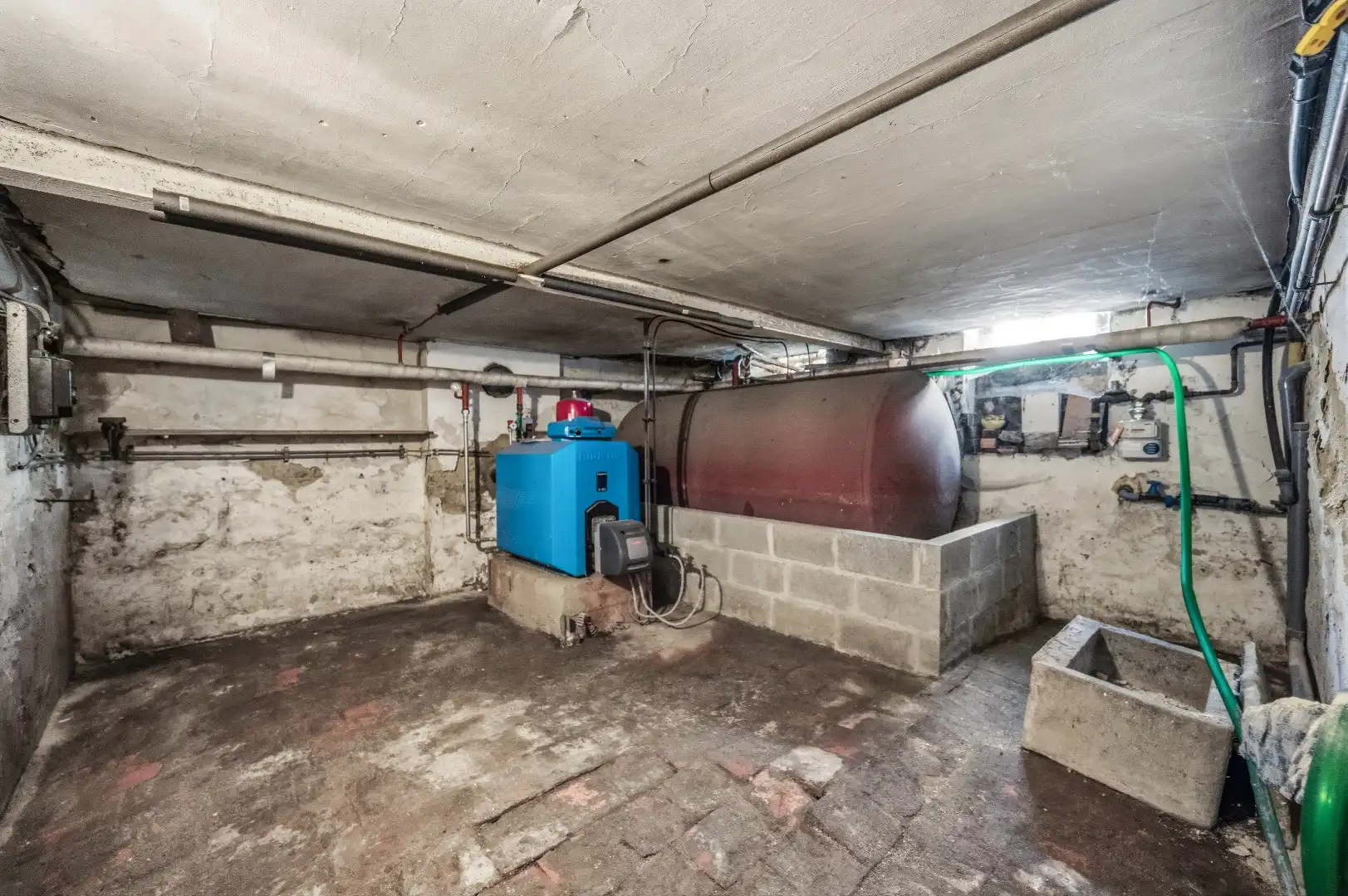 Te renoveren herenwoning met veel potentieel in het centrum van Tienen. foto 21