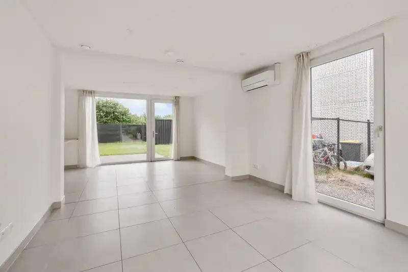BEN woning met 4 slaapkamers en tuin foto 5