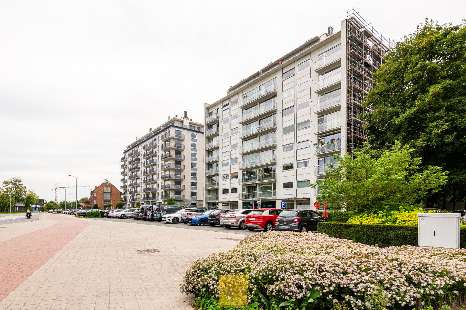 Volledig gerenoveerd lichtrijk 3-slaapkamerappartement met uitstekende ligging! foto 15