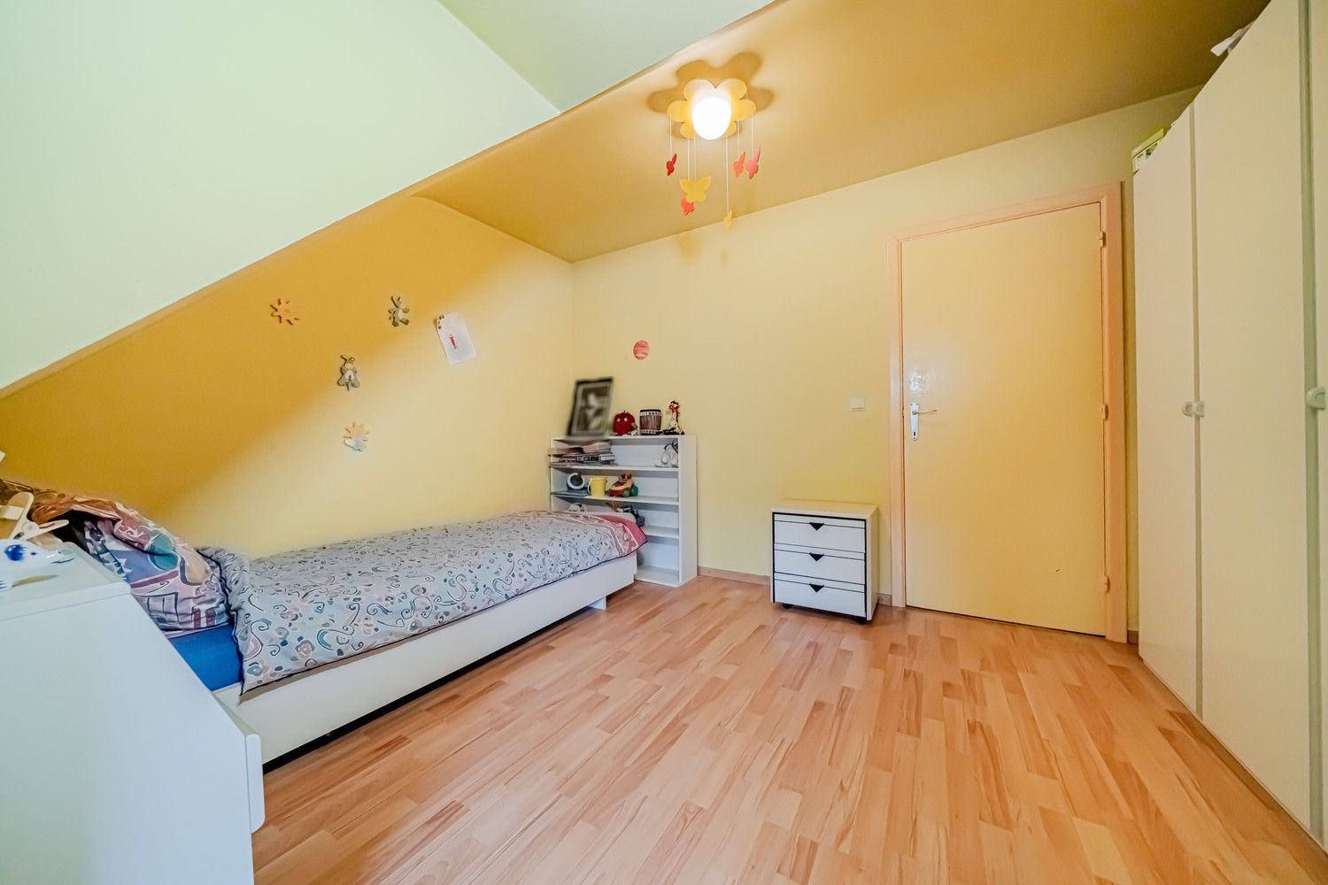 Ruime woning op groot perceel in residentiële buurt te Bret (Genk)! foto 18