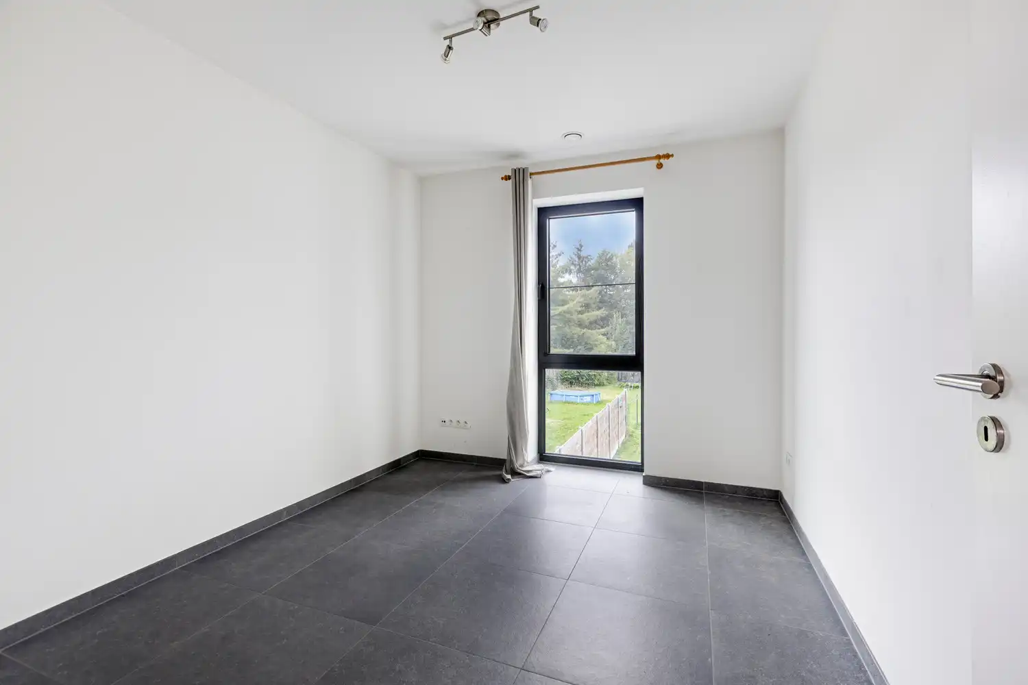 RECENTE, ENERGIEZUINIGE WONING MET 4 SLAAPKAMERS IN SCHERPENHEUVEL! foto 19