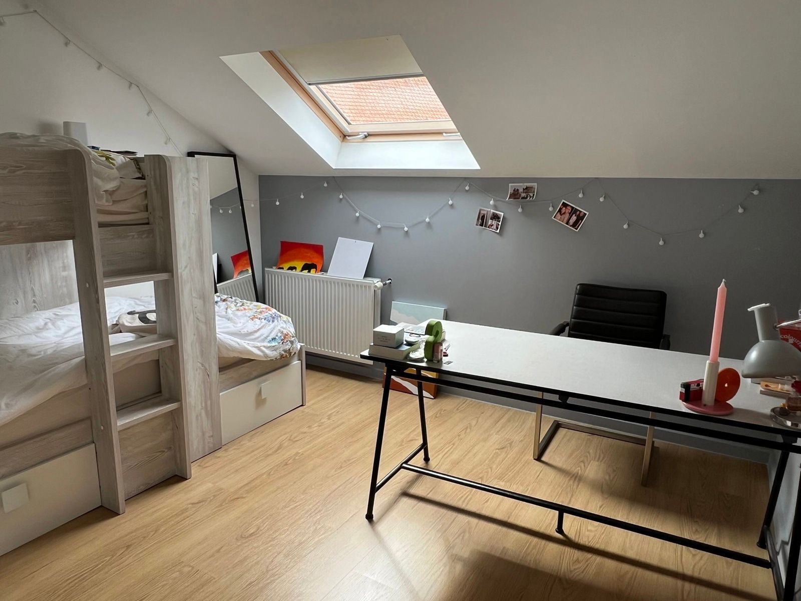 Instapklare gezellige rijwoning in centrum van de stad met binnentuin en garage foto 12