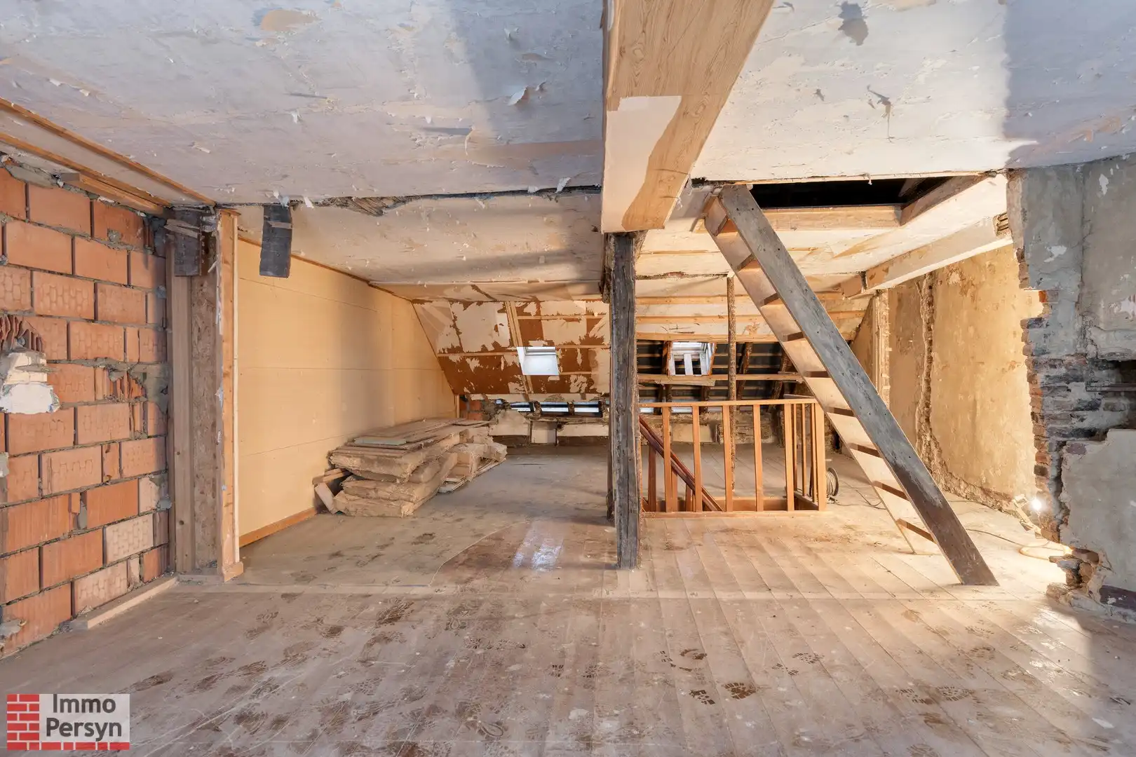 2 huizen te koop: 1 gerenoveerd + 1 te renoveren foto 22