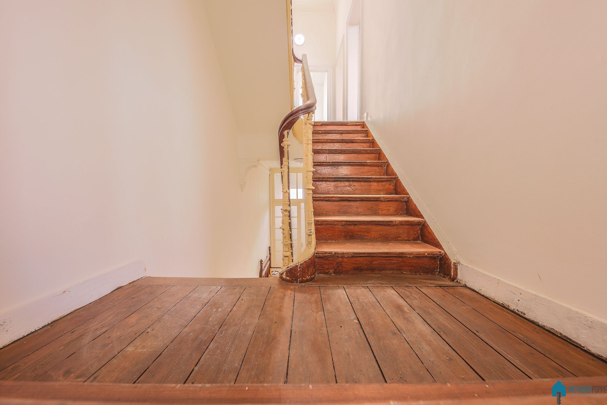 Ruim herenhuis met tuin en garage foto 15