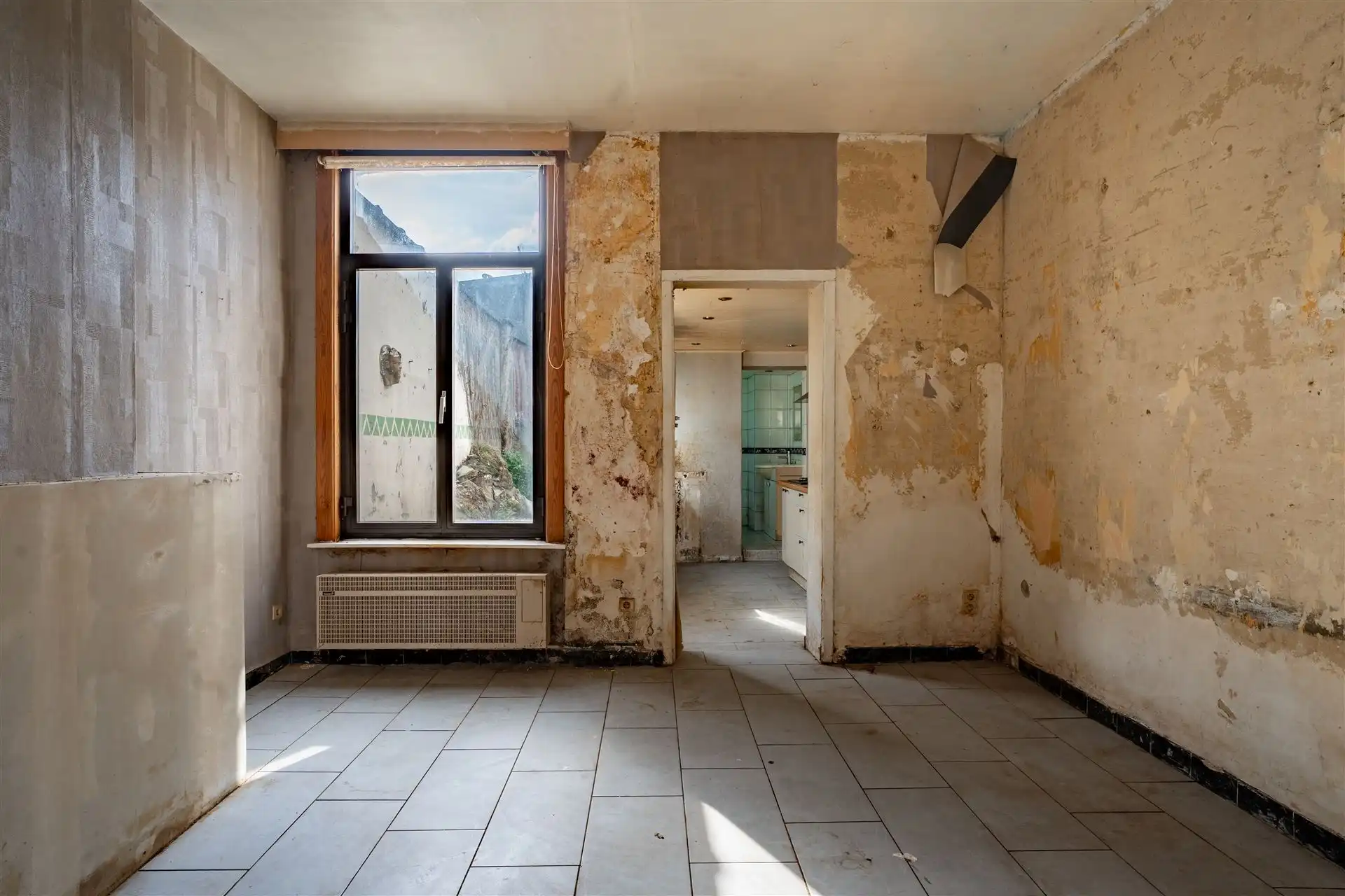 Stadswoning met renovatiepotentieel in hartje Lier foto 12