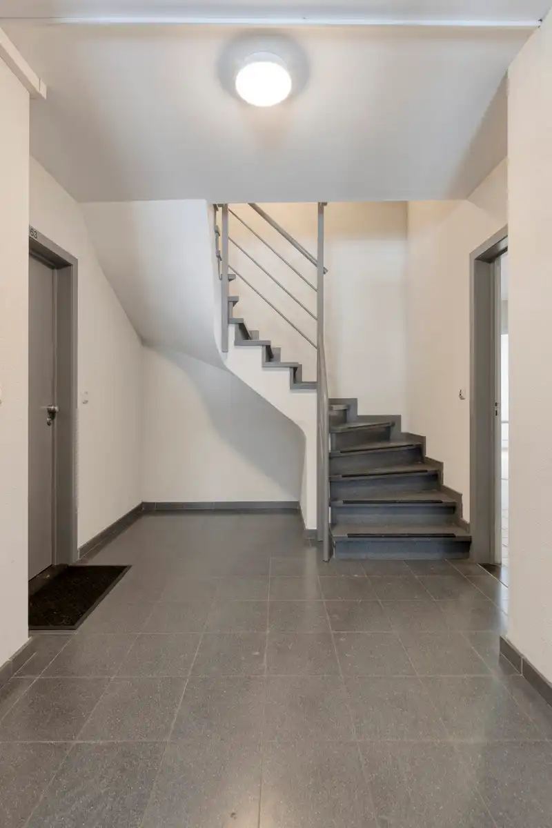 Gelijkvloersappartement met 2 slaapkamers en tuintje foto 6