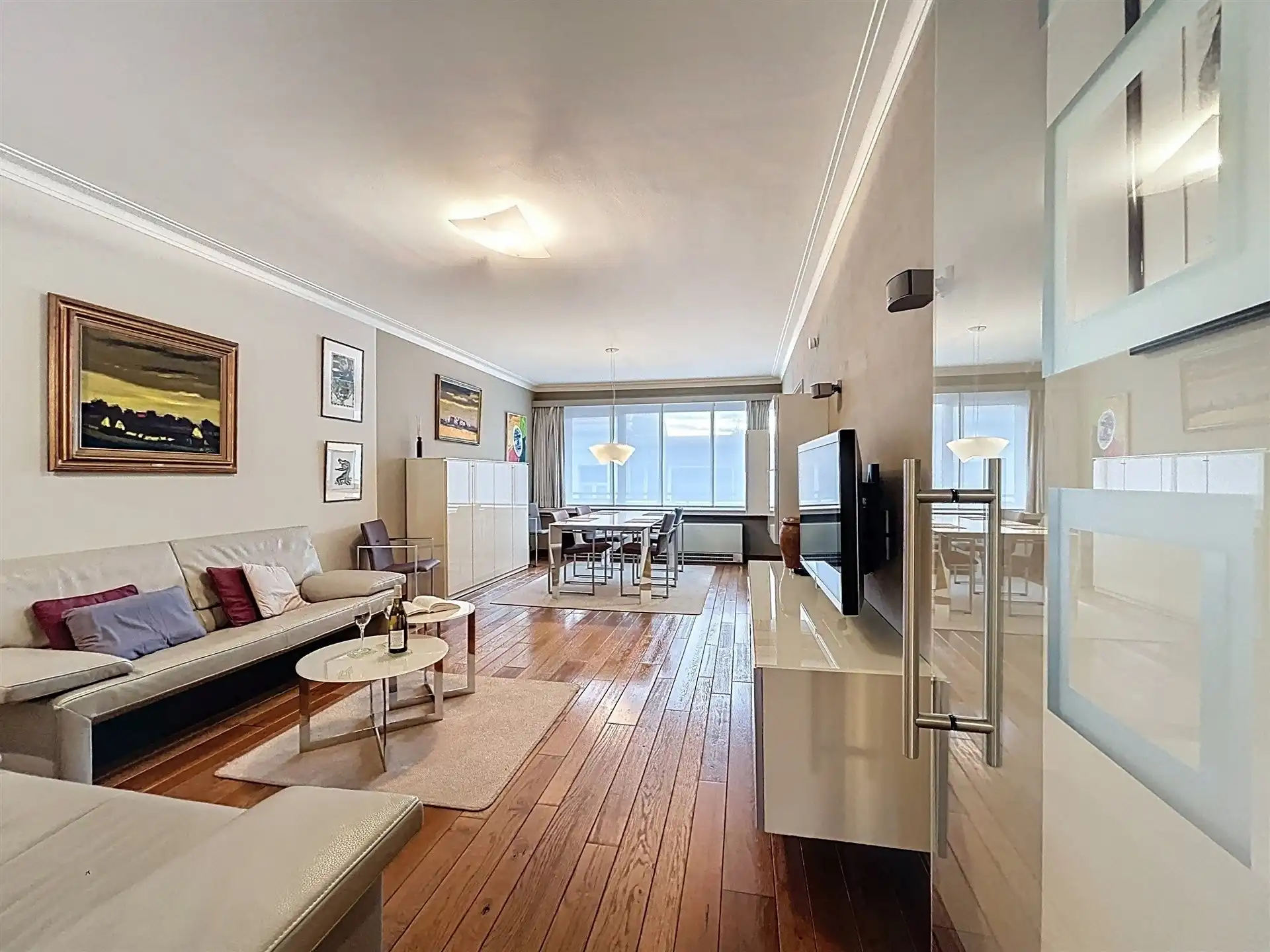 Instapklaar 2 slk- appartement op toplocatie in centrum Sint-Niklaas foto 2