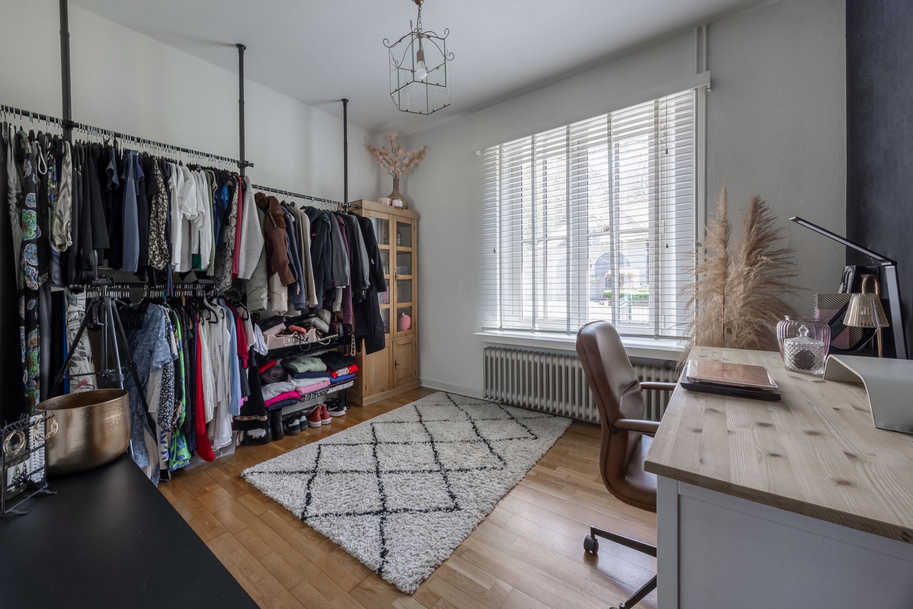 Tijdloze, verrassend ruime villa op grondstuk van 2000m2 foto 19