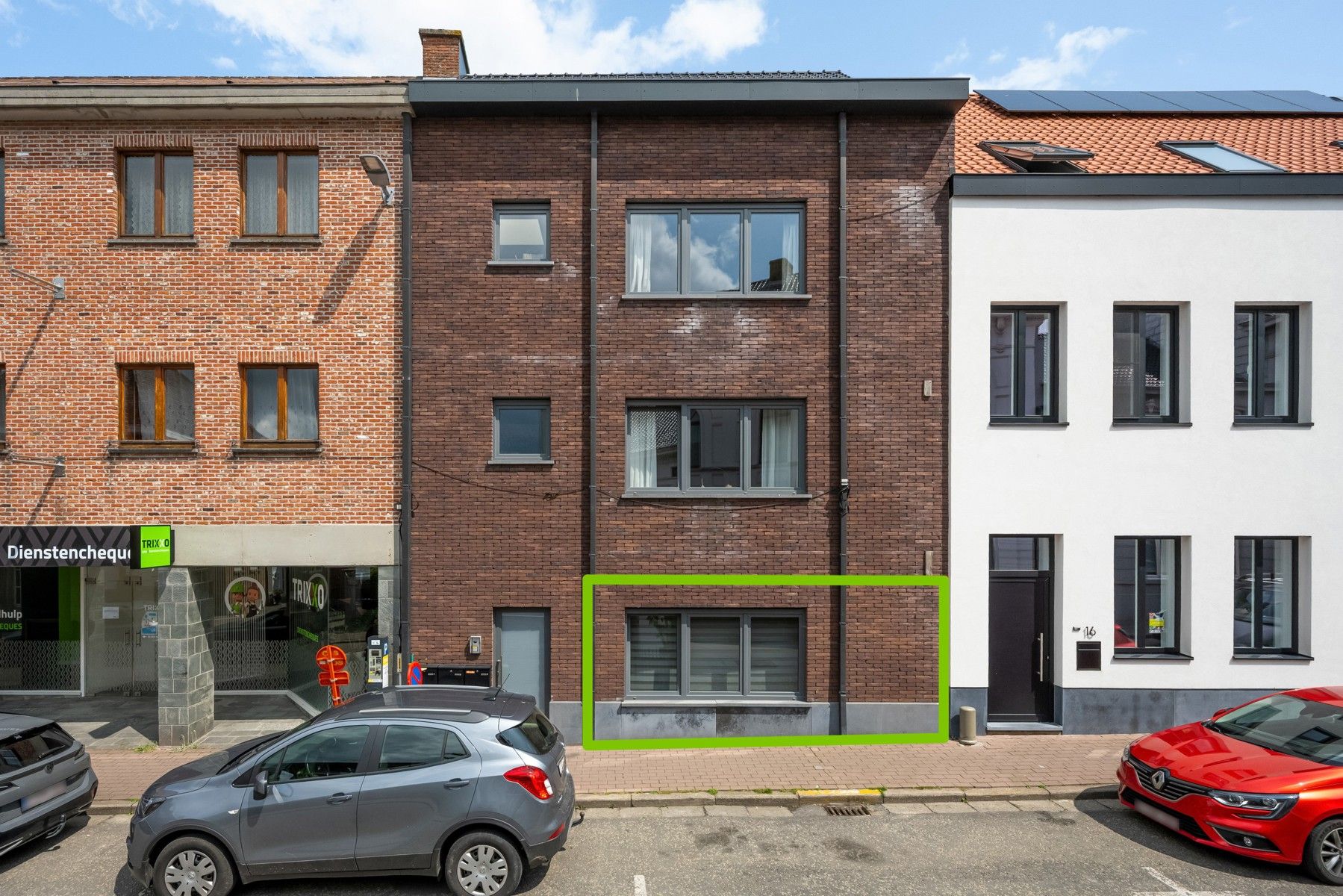 Lichtrijk gelijkvloers appartement met terras op toplocatie! foto 15