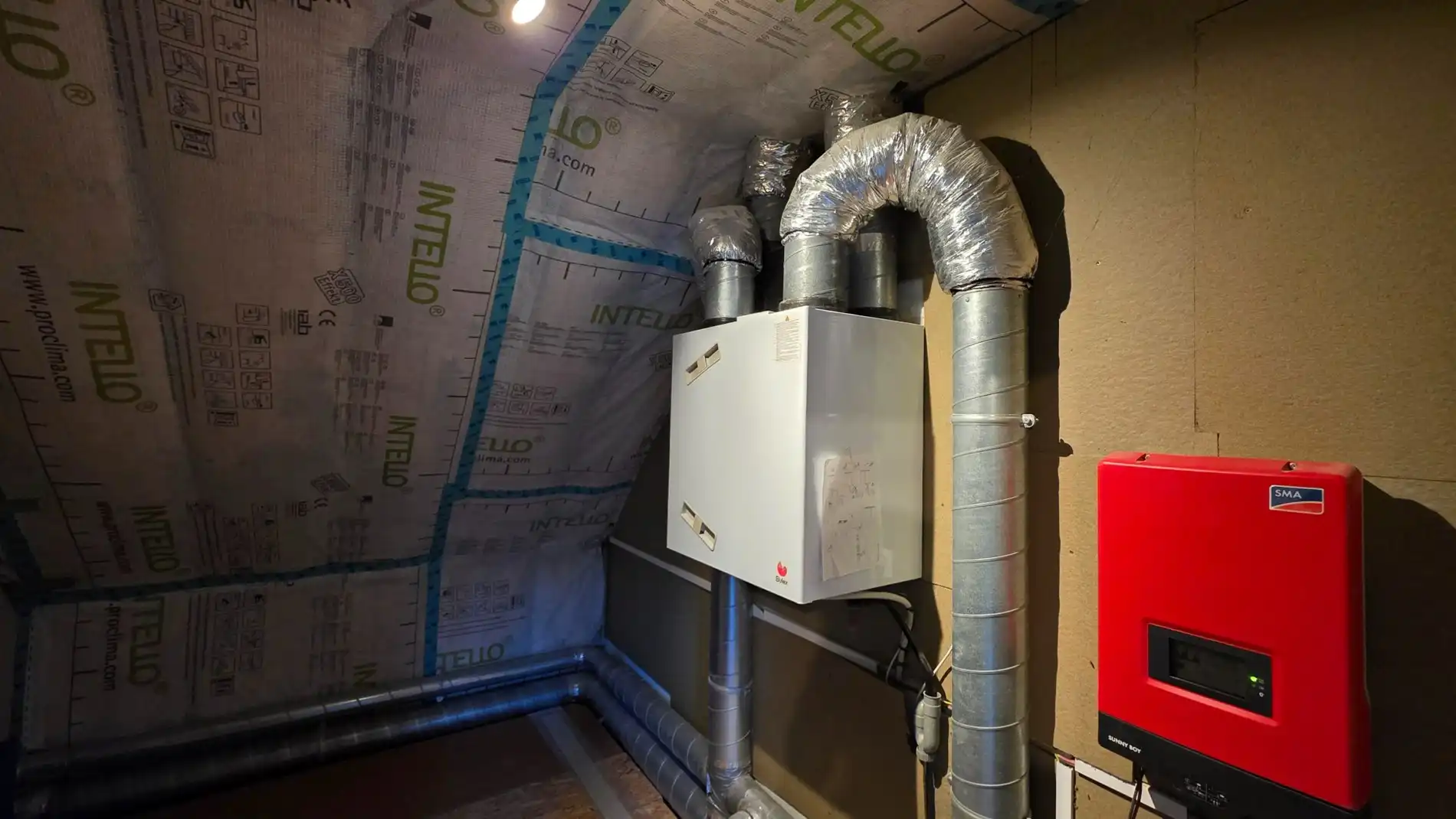 EPC A woning met 4 slpk, tuin en carport foto 27