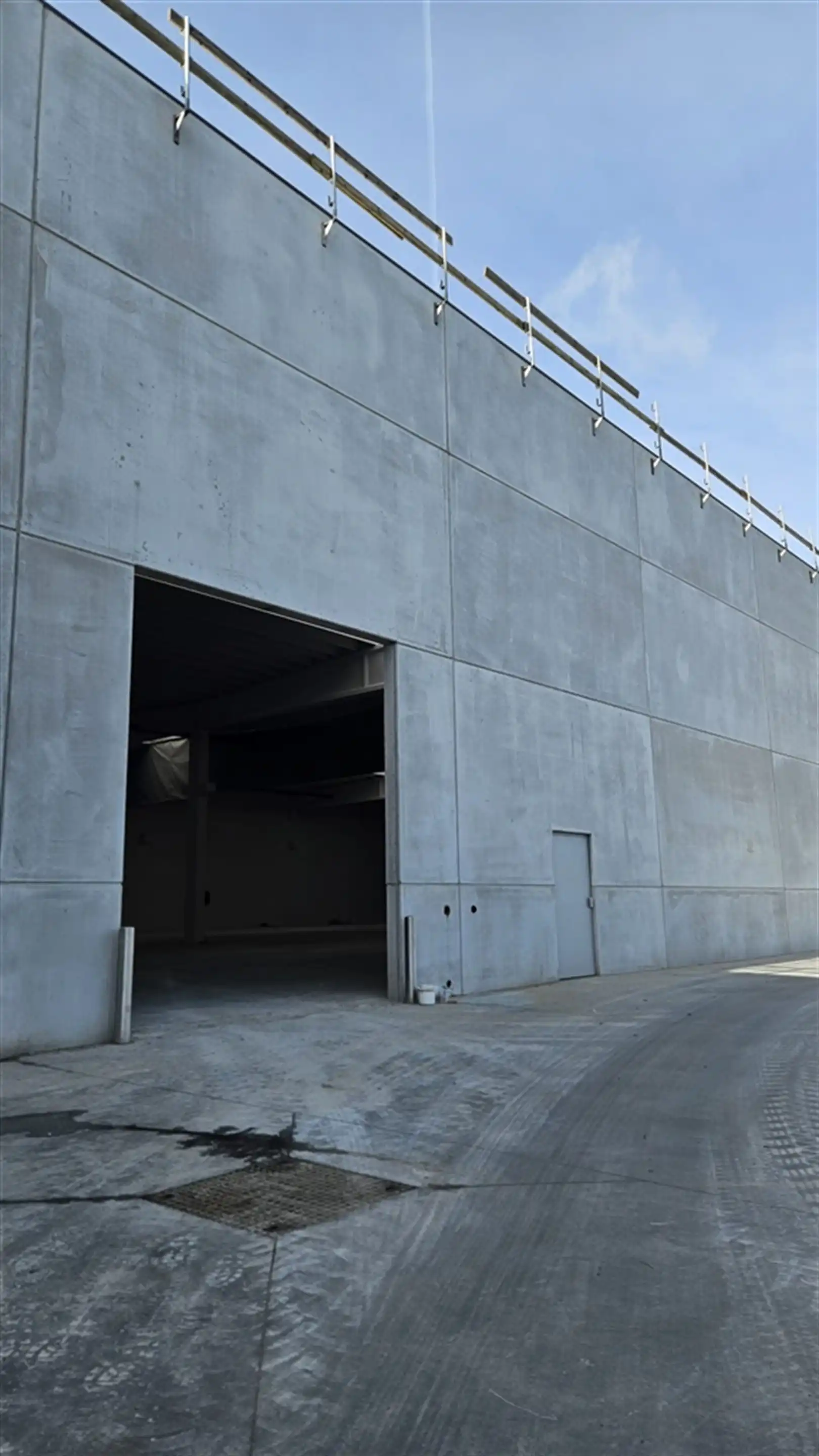 Twee nieuwbouw loodsen met zichtlocatie E17 foto 5