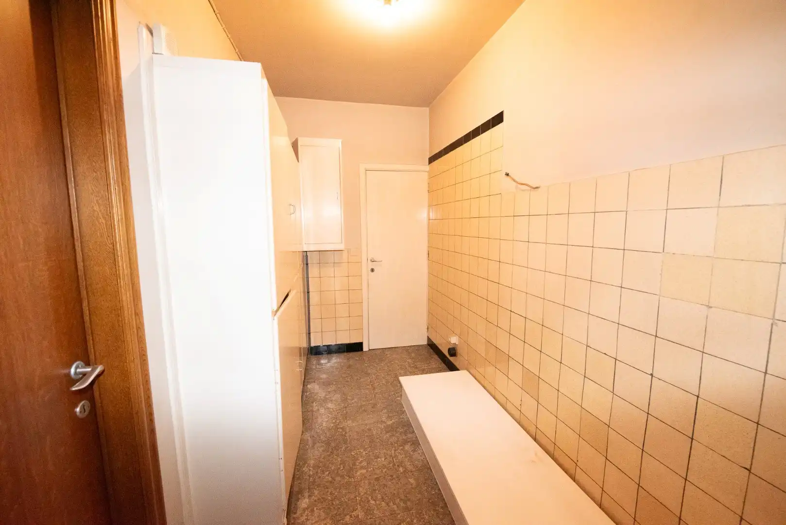 Te koop in Waregem – Halfopen bebouwing met renovatiepotentieel! foto 6