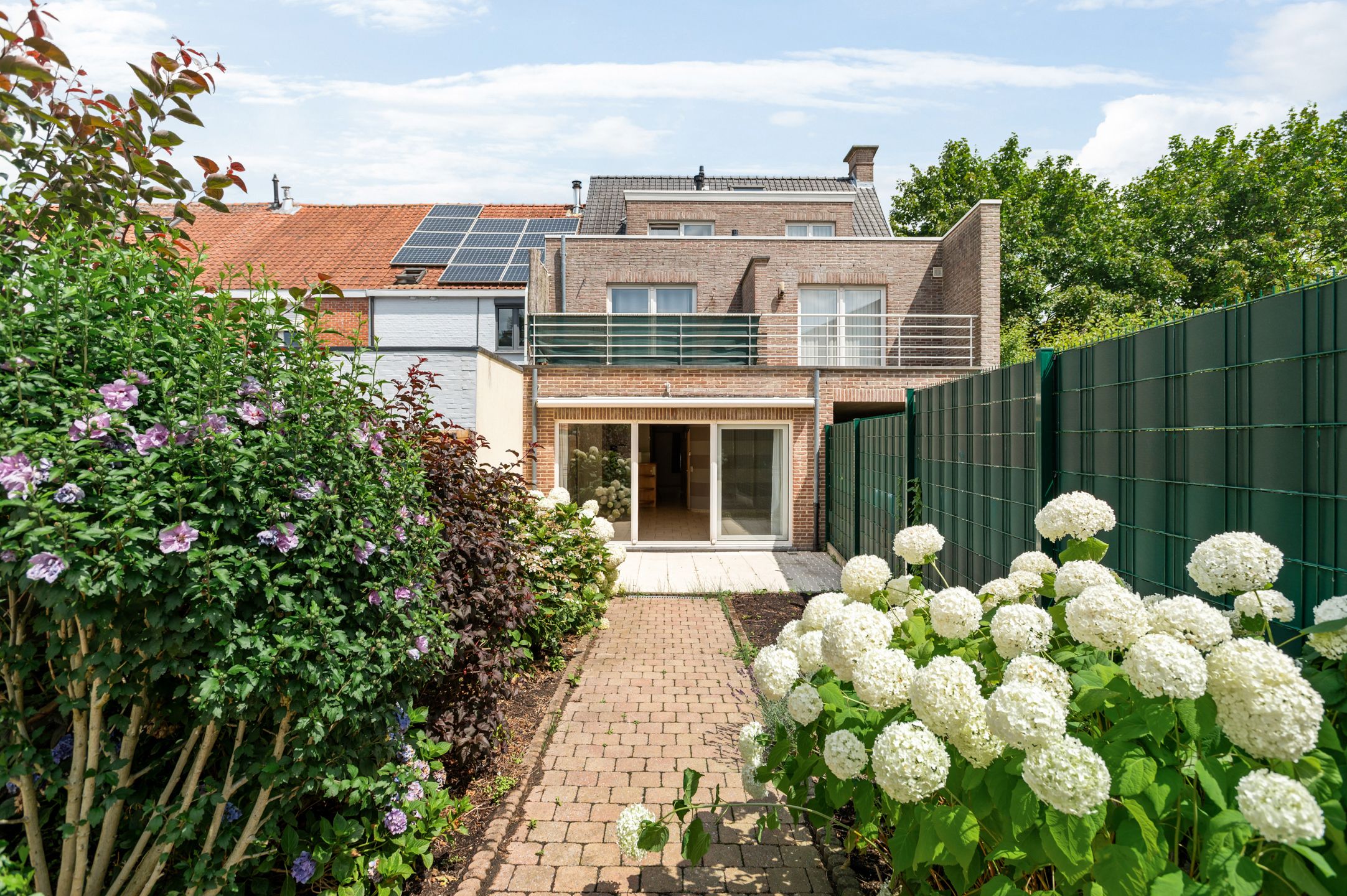 Gelijkvloers 1slpk app met tuin en garage te Turnhout. foto 19