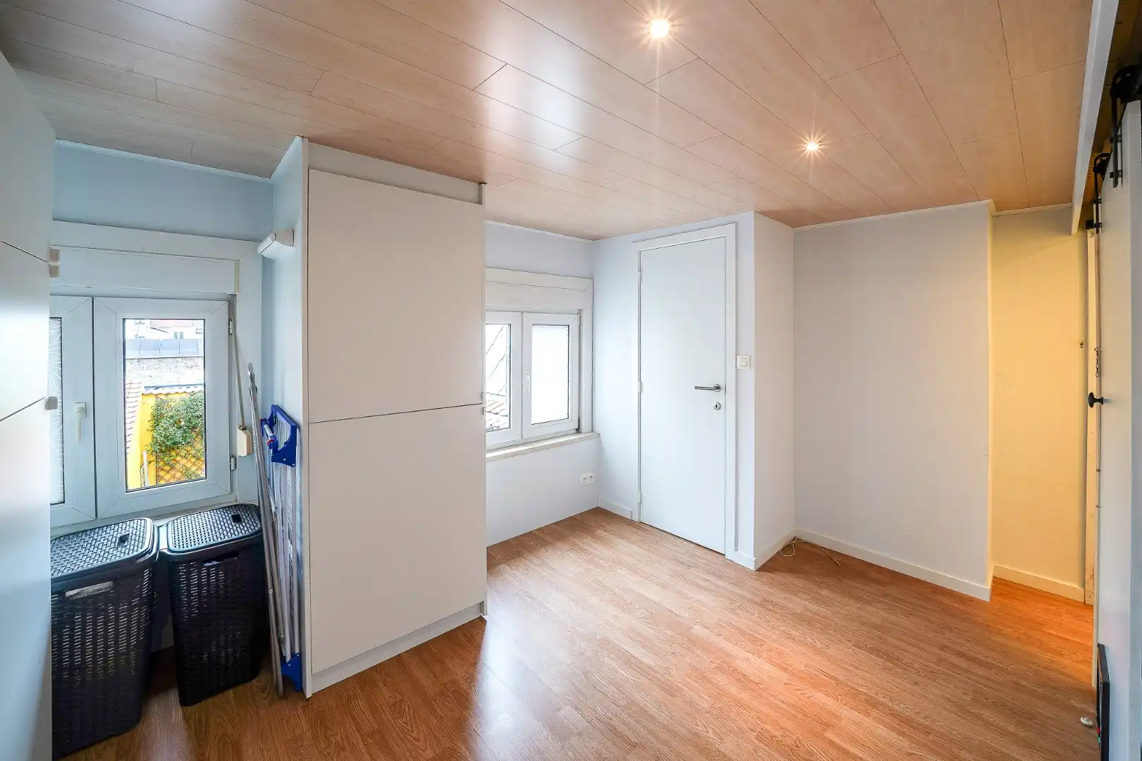 Gesloten woning met 2 slaapkamers en gezellige stadstuin foto 10