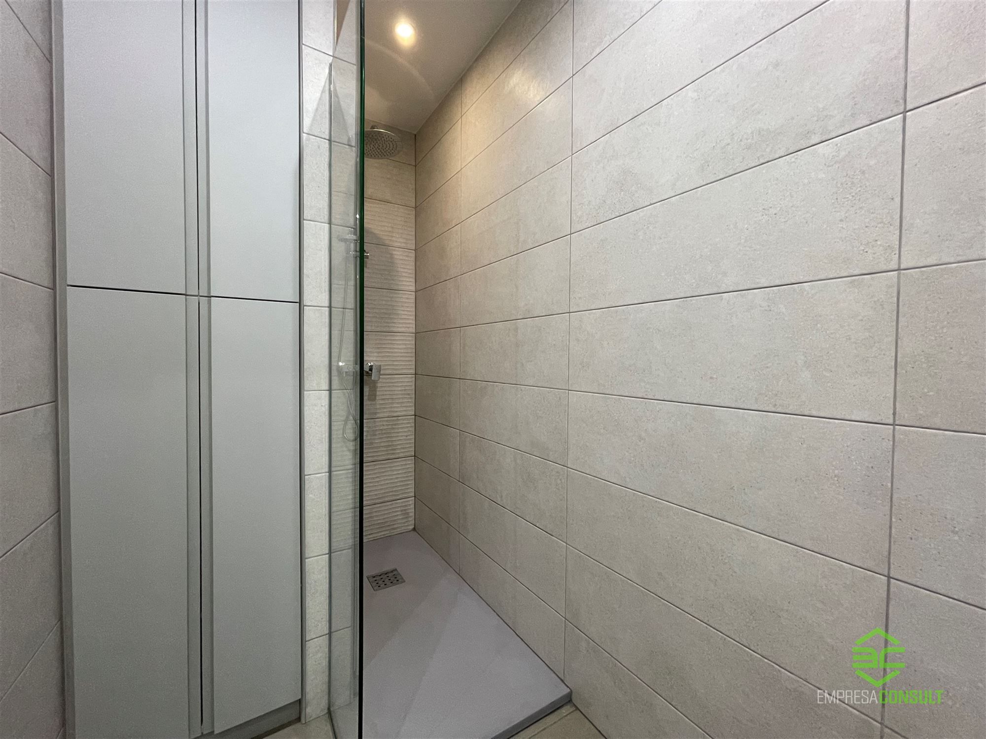 Ruim gelijkvloers appartement met terras, 3 slpk en 2 bdkmrs in Tenerife foto 10