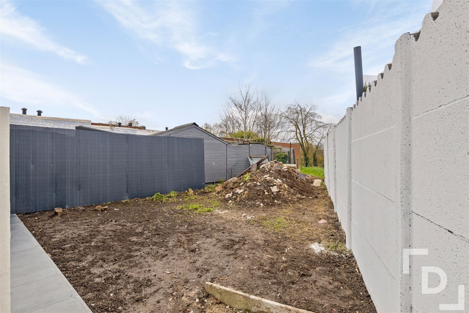 Gerenoveerde woning met tuin foto 20