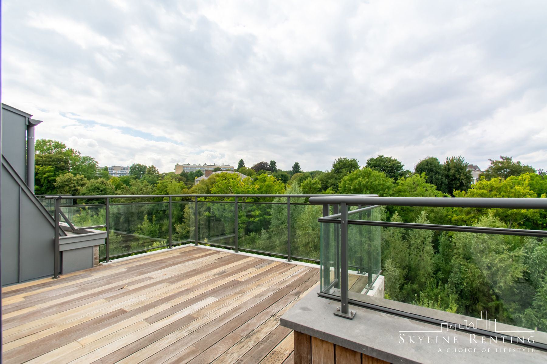 Fantastische gemeubeld 2 kamers PENTHOUSE (Ter Kameren Bos) foto 6