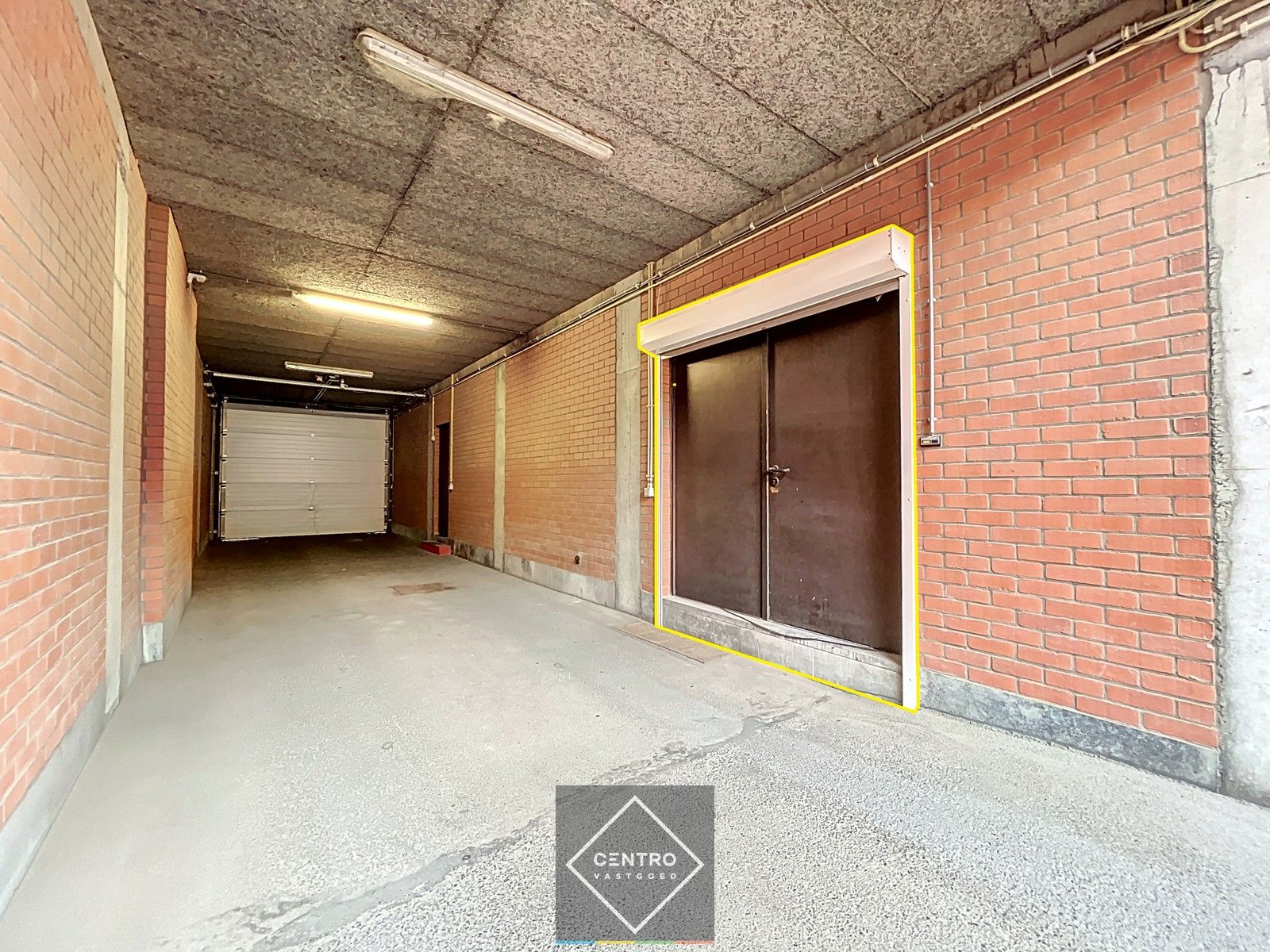 Unieke kantoorruimten van 660m² te Roeselare - dicht bij de Grote Markt aan zeer AANTREKKELIJKE prijs! foto 26