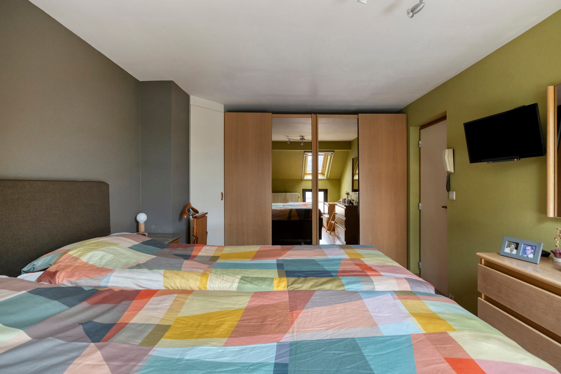 Karaktervolle en instapklare woning in het hart van Dilbeek foto 12