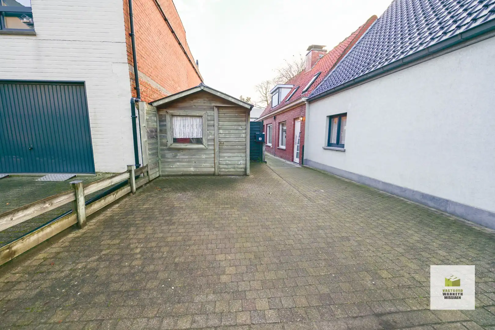 Knusse woning met 1 slaapkamer, gezellige tuin, garage en parking foto 28