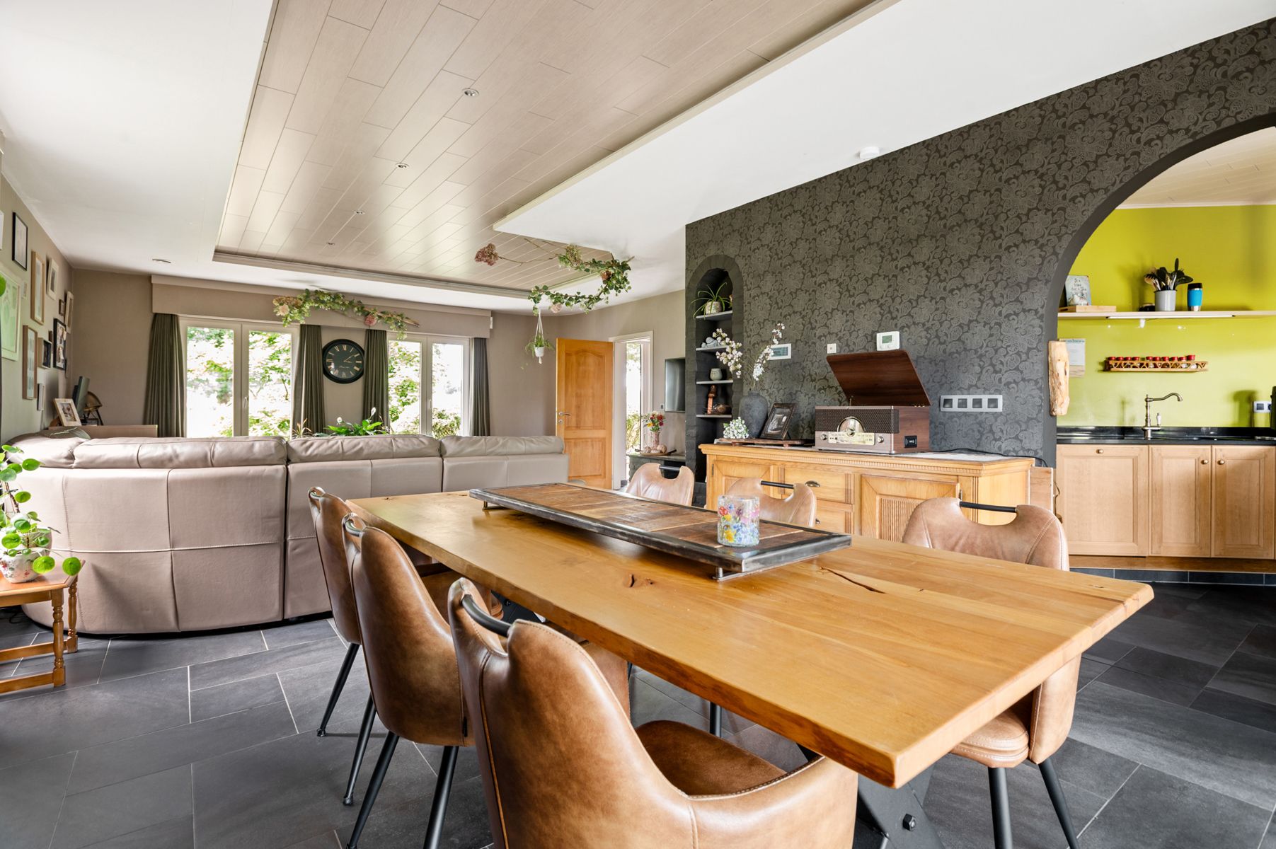 Villa met 4 slpk & werkuis100m2 op 1.290m² grond. foto 14