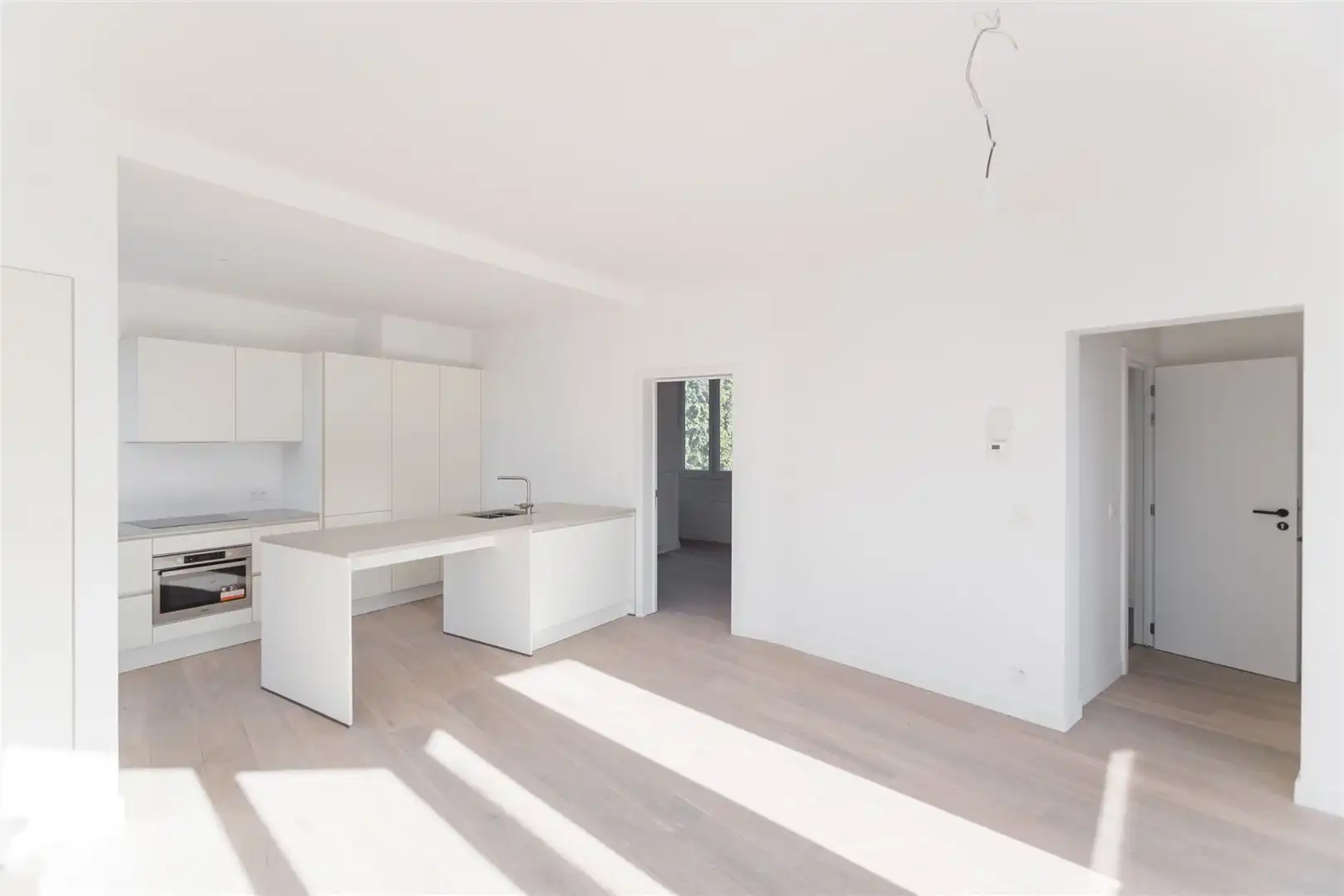 Leuk en lichtrijk hoekappartement foto 4