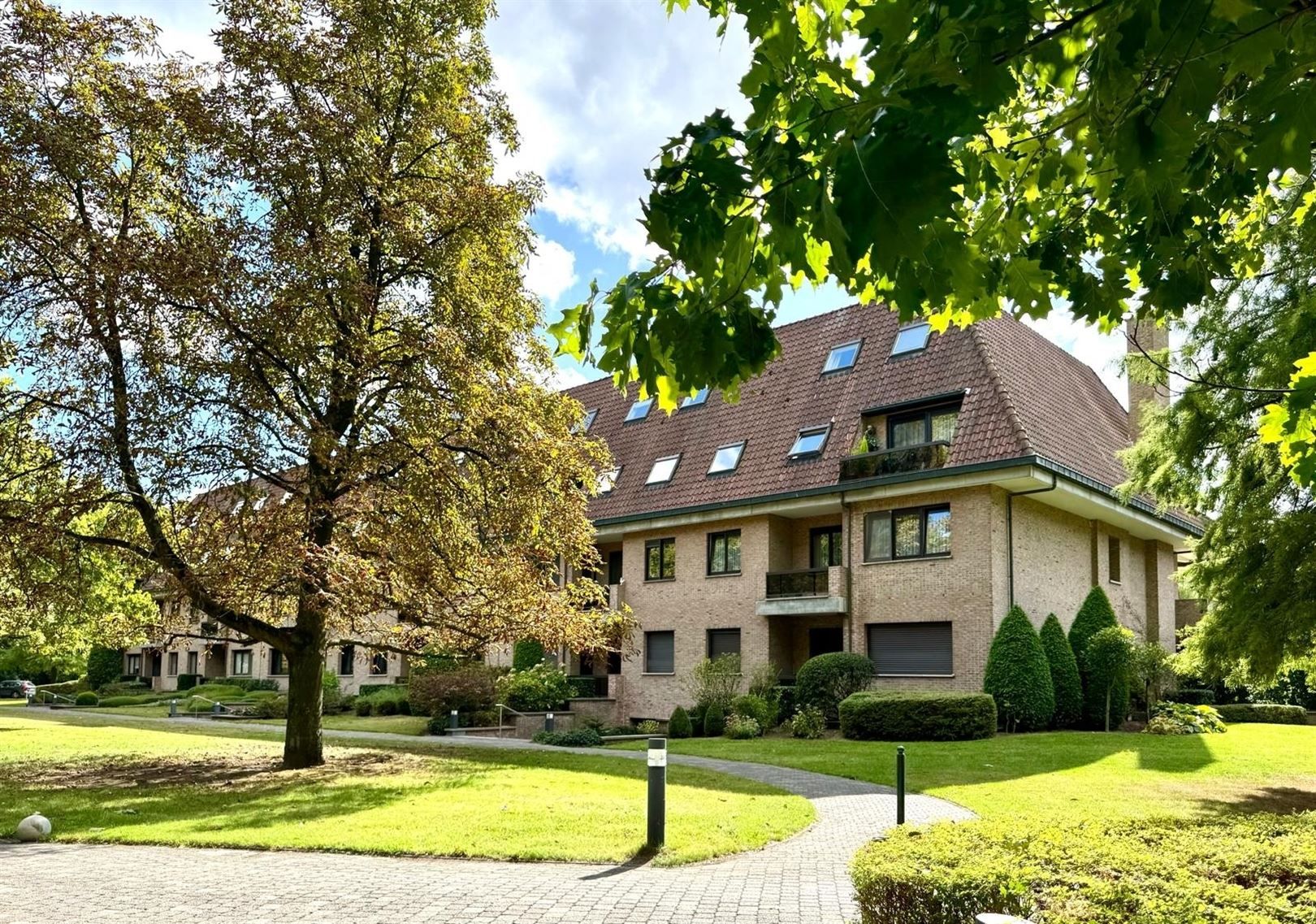 Exclusief gelijkvloersappartement met terrassen in villapark De List foto 17