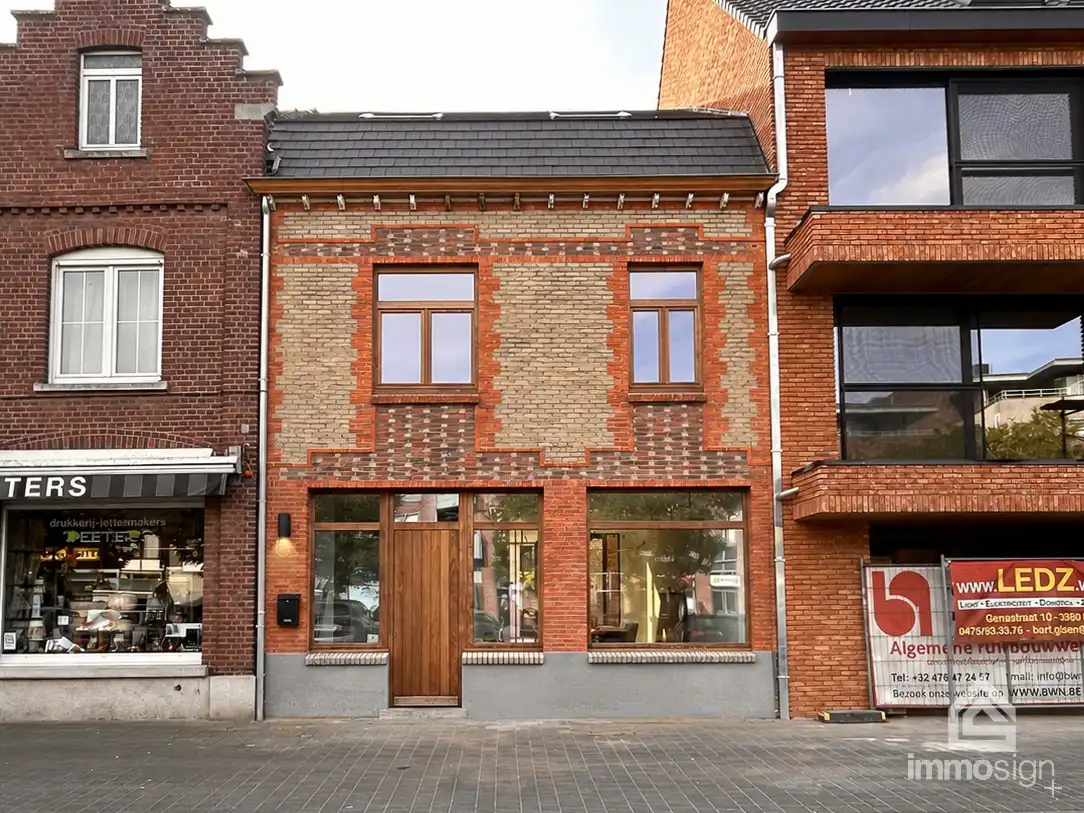Volledig nieuwe stadswoning achter charmante gevel met stadstuin, 3 slaapkamers, 2 badkamers in Bree centrum! foto 48