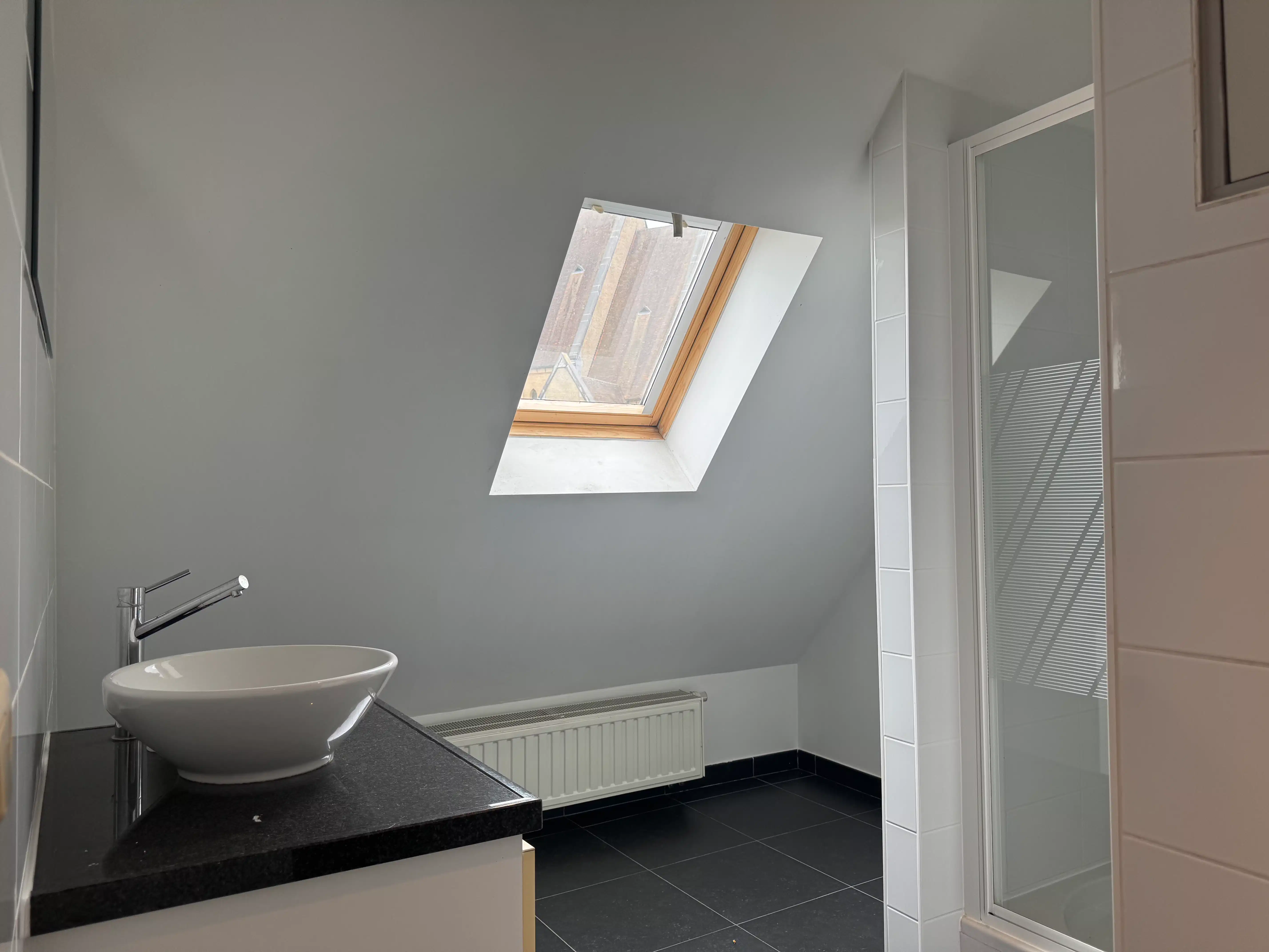 Ruim duplexappartement met tuinkamer en balkon op toplocatie foto 30