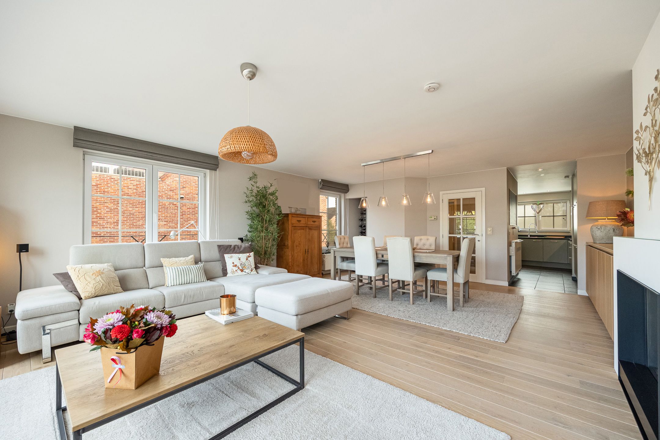 Volledig instapklaar duplex appartement met terras & garage foto 5