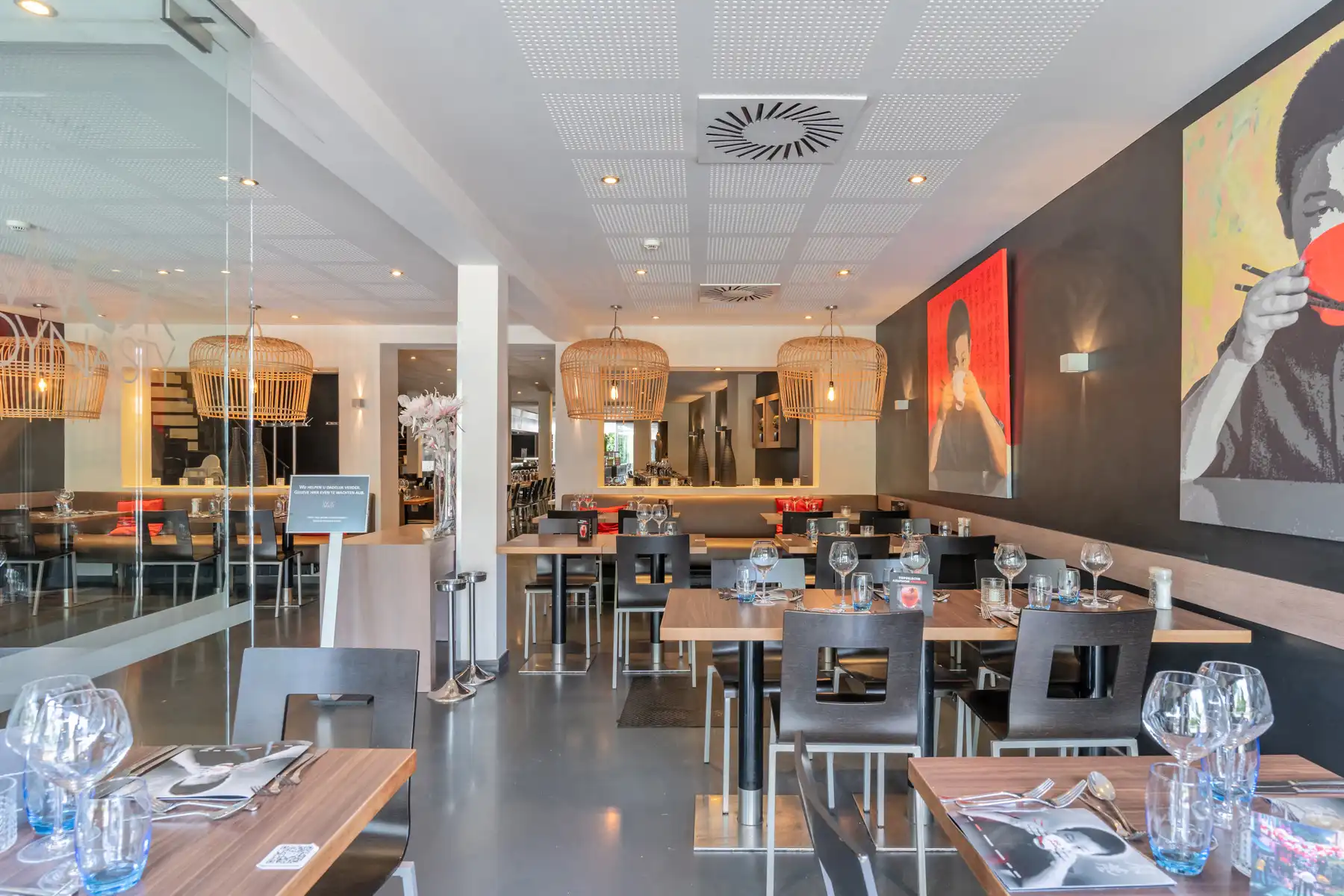 Prachtig commercieel pand met stadstuin in het hart van Aartselaar foto 15