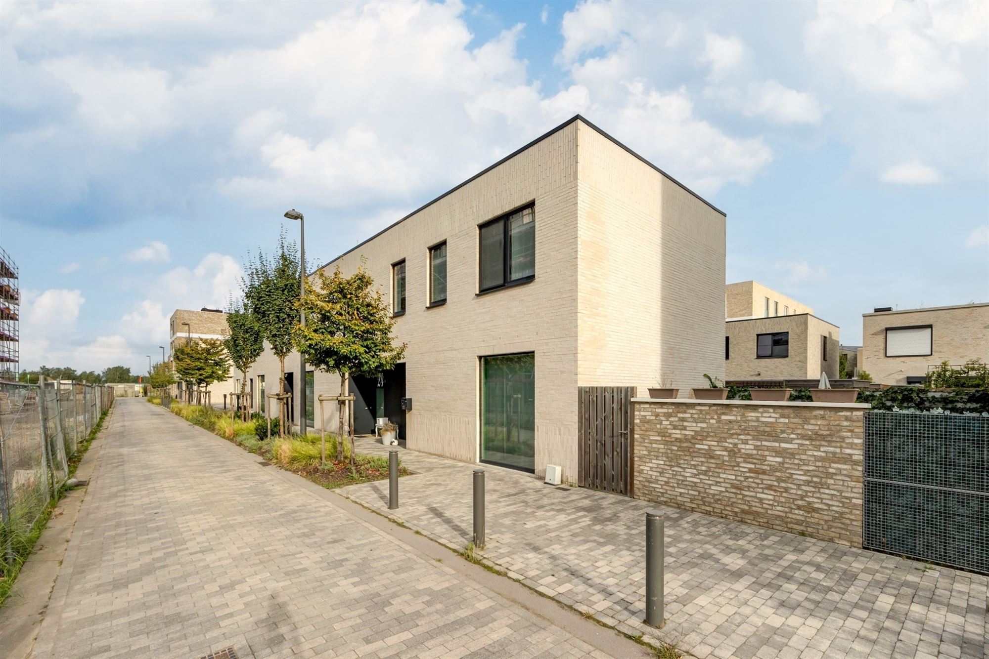 Huis met 3 slaapkamers en tuin in de Regattawijk foto 29