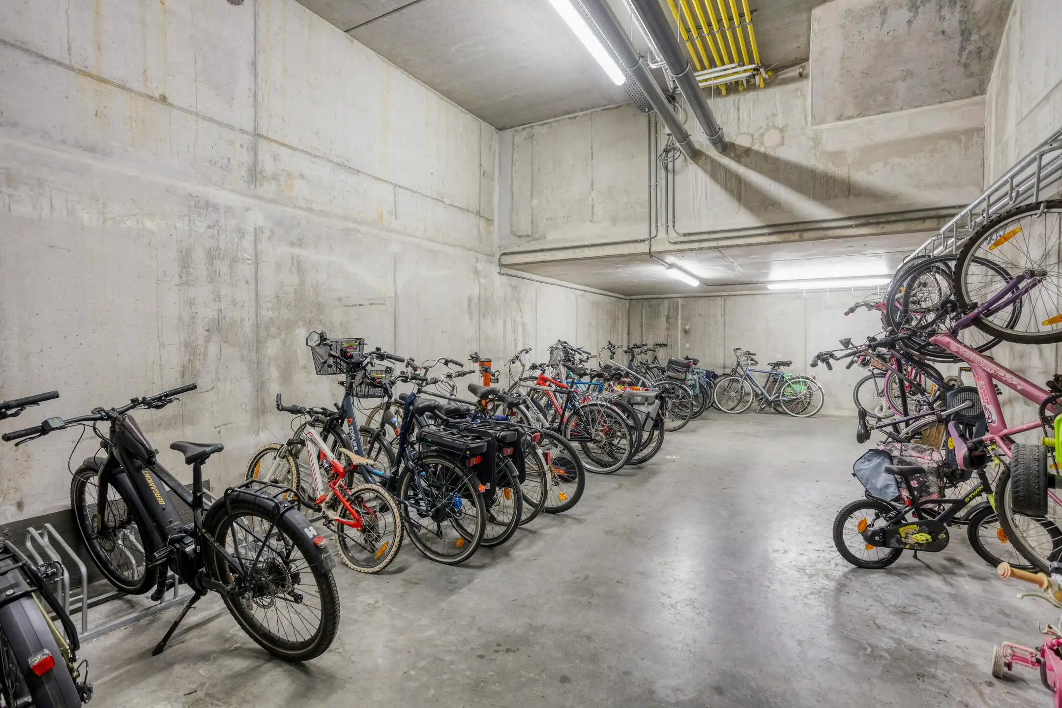 Appartement met 2 slaapkamers en terras te koop in Hoboken foto 18